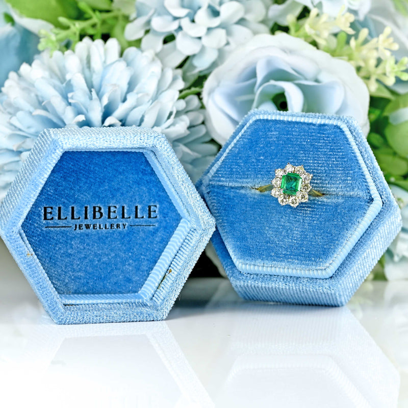 Ellibelle Jewellery Vintage 1995 Emerald & Diamond 18ct Gold Cluster Ring (0.50cts)