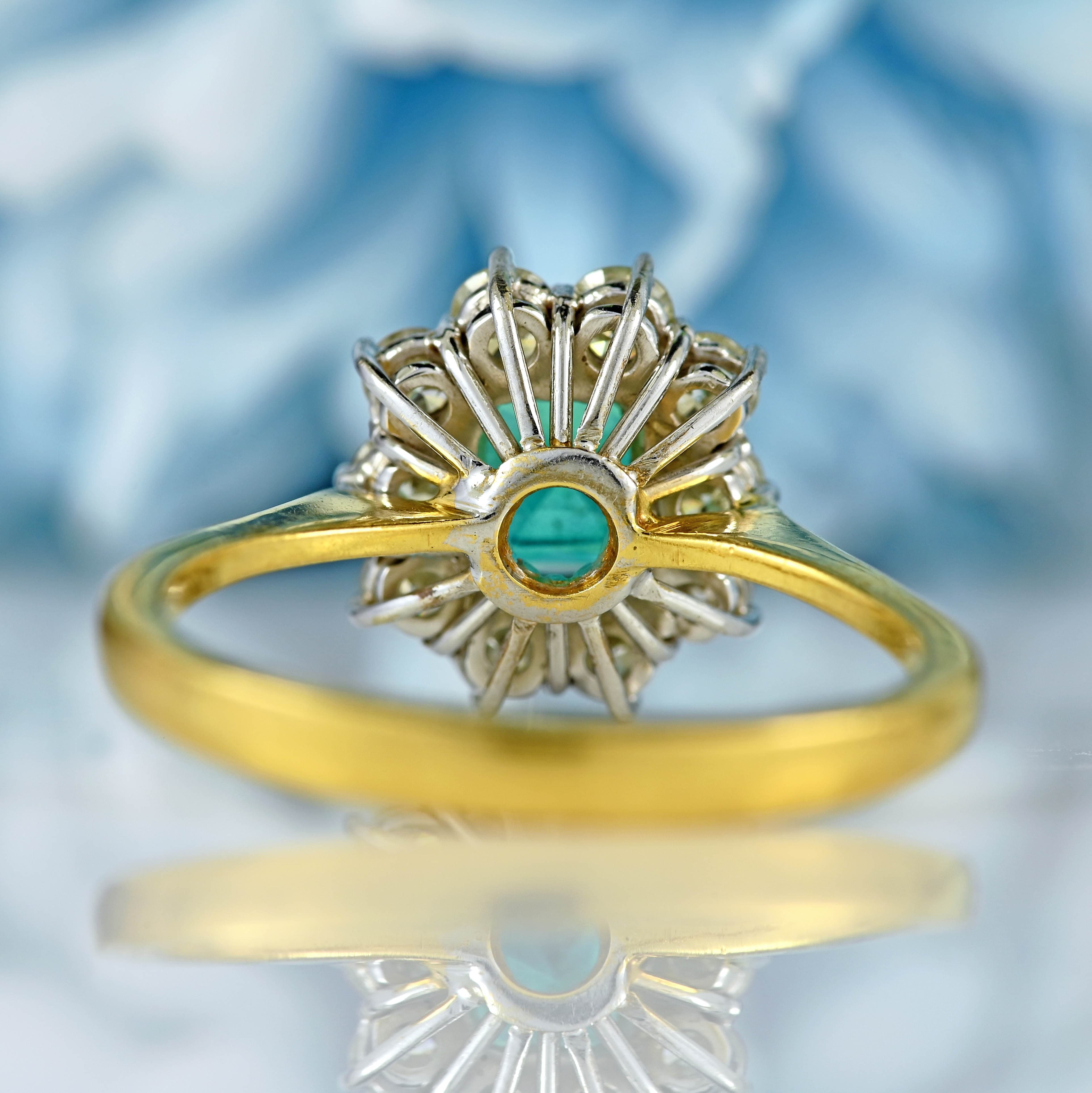 Ellibelle Jewellery Vintage 1995 Emerald & Diamond 18ct Gold Cluster Ring (0.50cts)