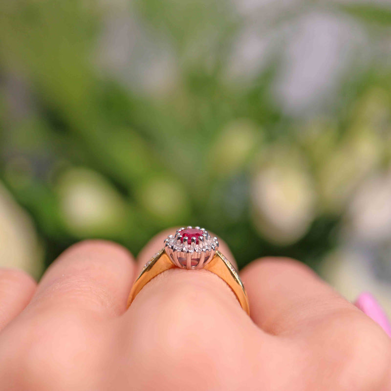 Ellibelle Jewellery Vintage 1995 Ruby & Diamond 18ct Gold Cluster Ring