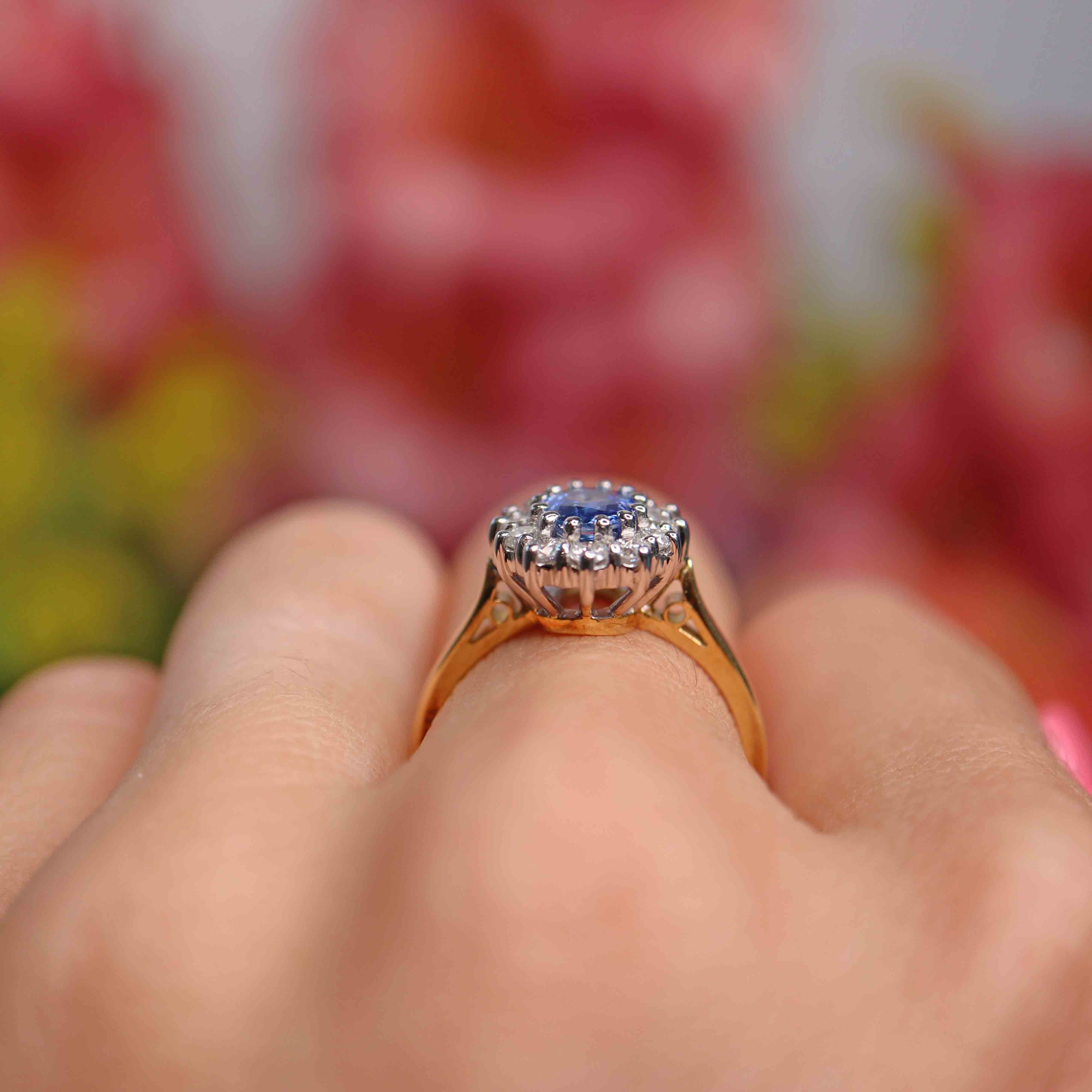 Ellibelle Jewellery Vintage 1995 Sapphire & Diamond 18ct Gold Oval Cluster Ring