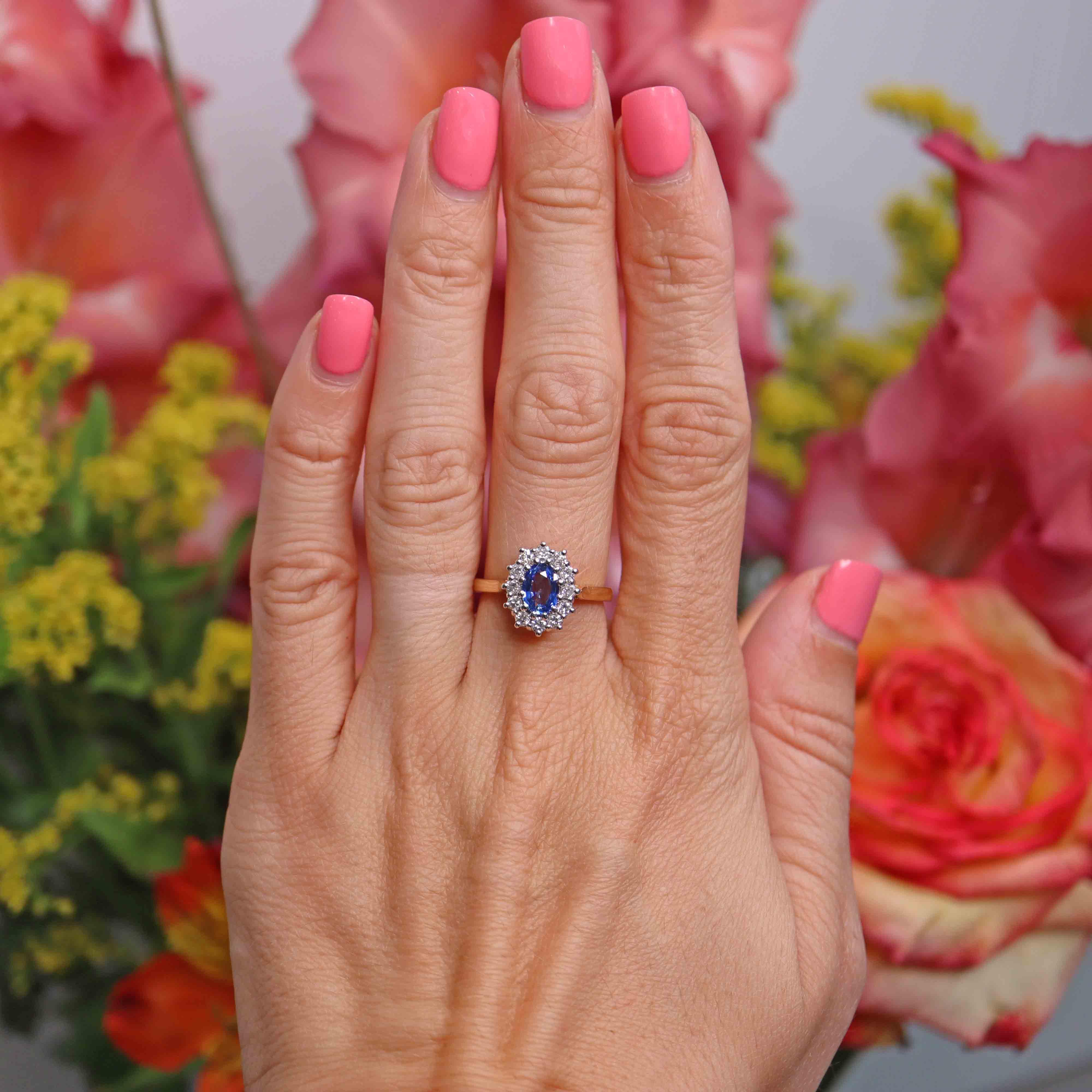 Ellibelle Jewellery Vintage 1995 Sapphire & Diamond 18ct Gold Oval Cluster Ring