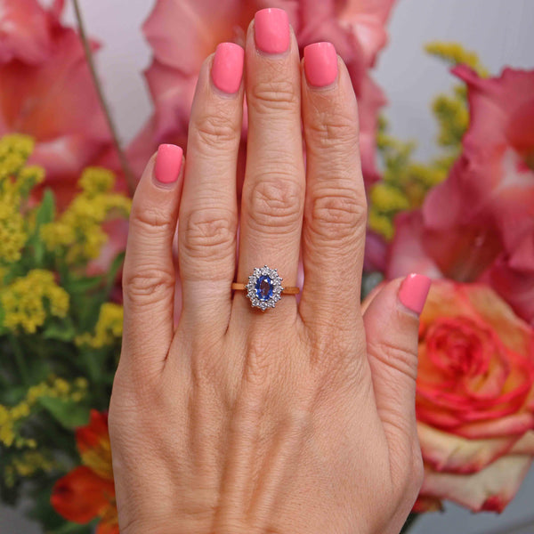 Ellibelle Jewellery Vintage 1995 Sapphire & Diamond 18ct Gold Oval Cluster Ring