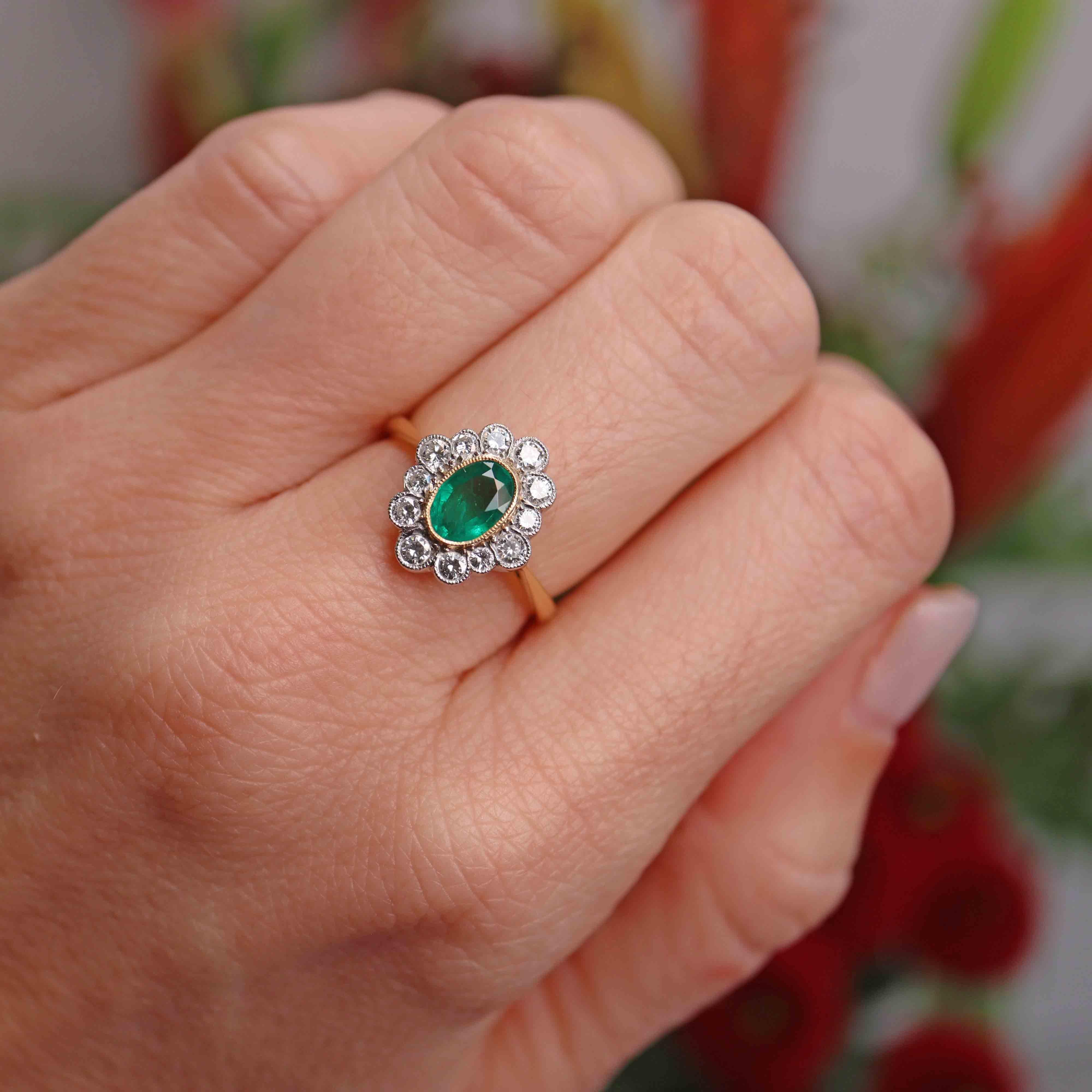 Ellibelle Jewellery Vintage 1996 Emerald & Diamond 18ct Gold Cluster Ring (0.70ct)