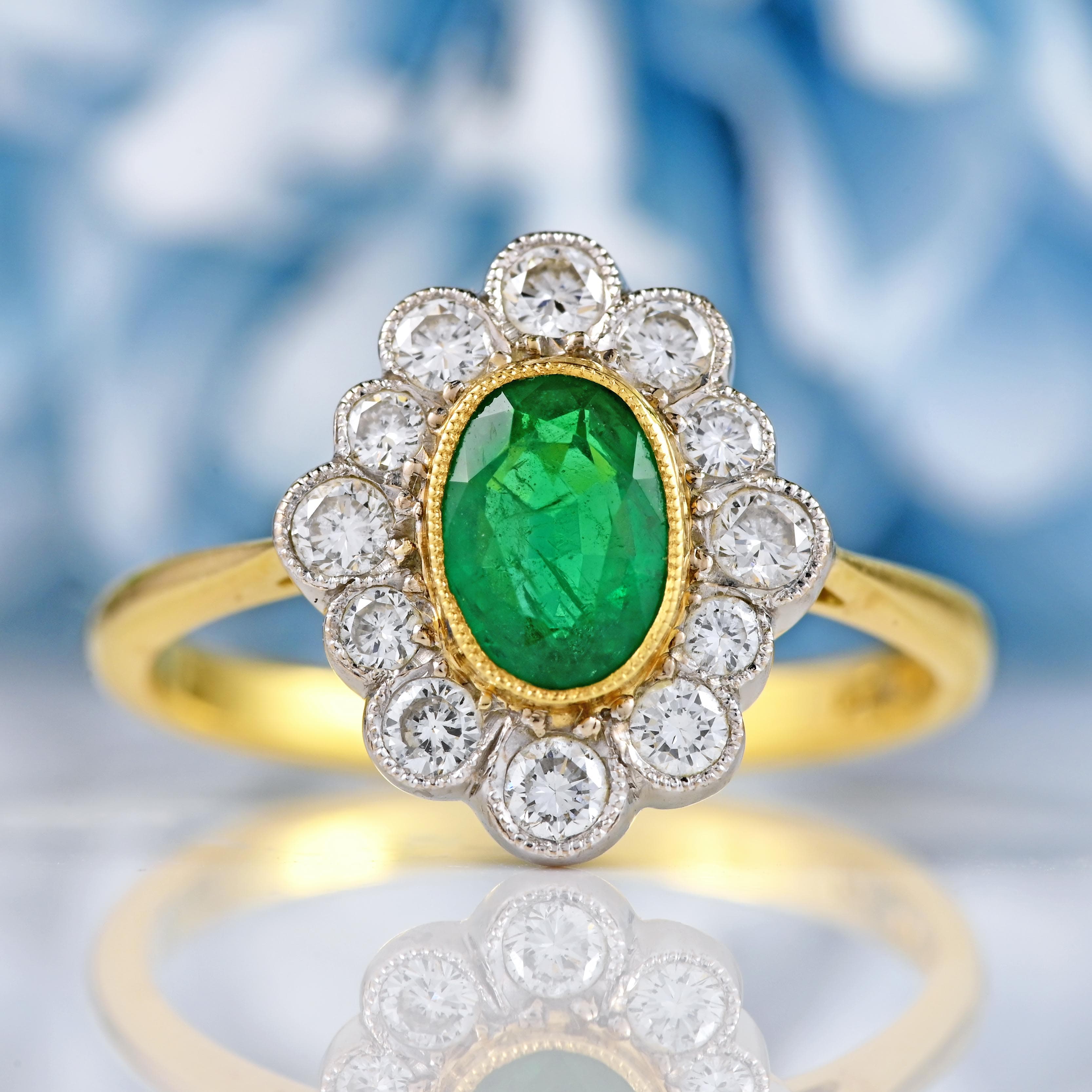 Ellibelle Jewellery Vintage 1996 Emerald & Diamond 18ct Gold Cluster Ring (0.70ct)