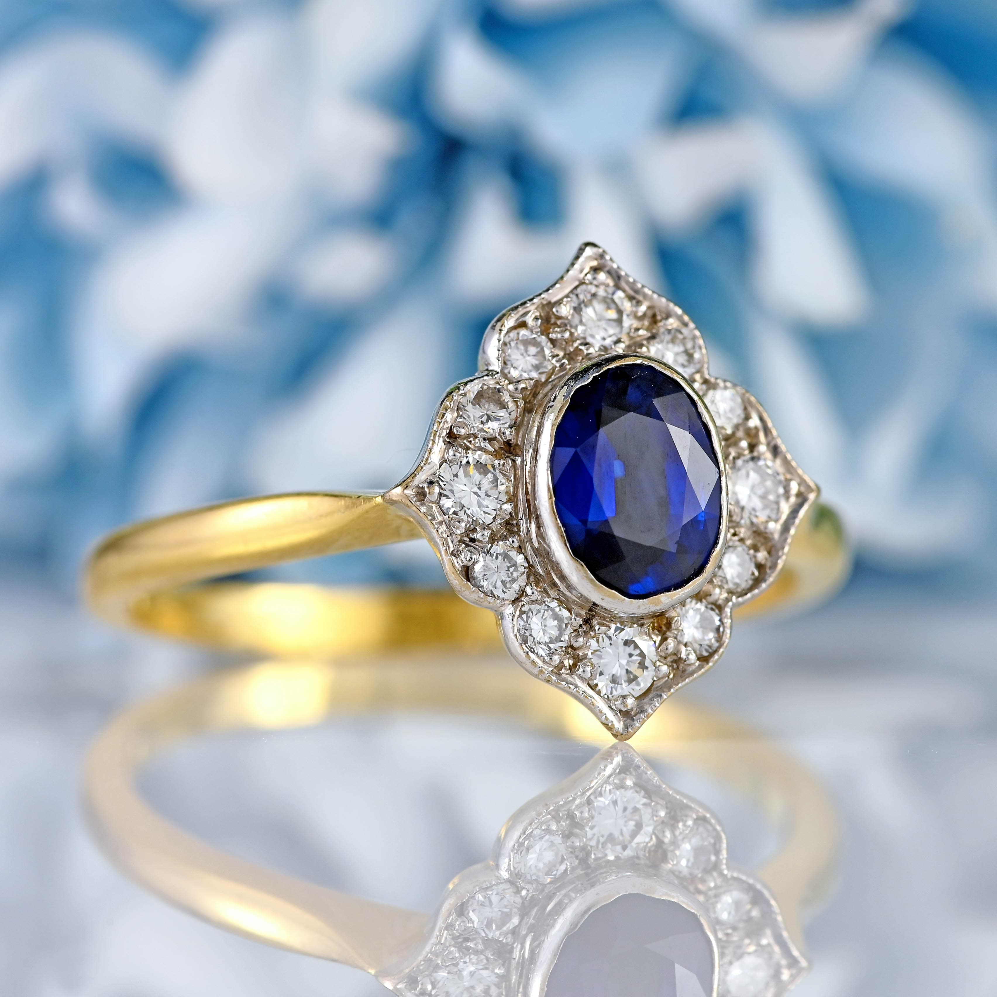 Ellibelle Jewellery Vintage 1996 Sapphire & Diamond 18ct Gold Petal-Shaped Cluster Ring