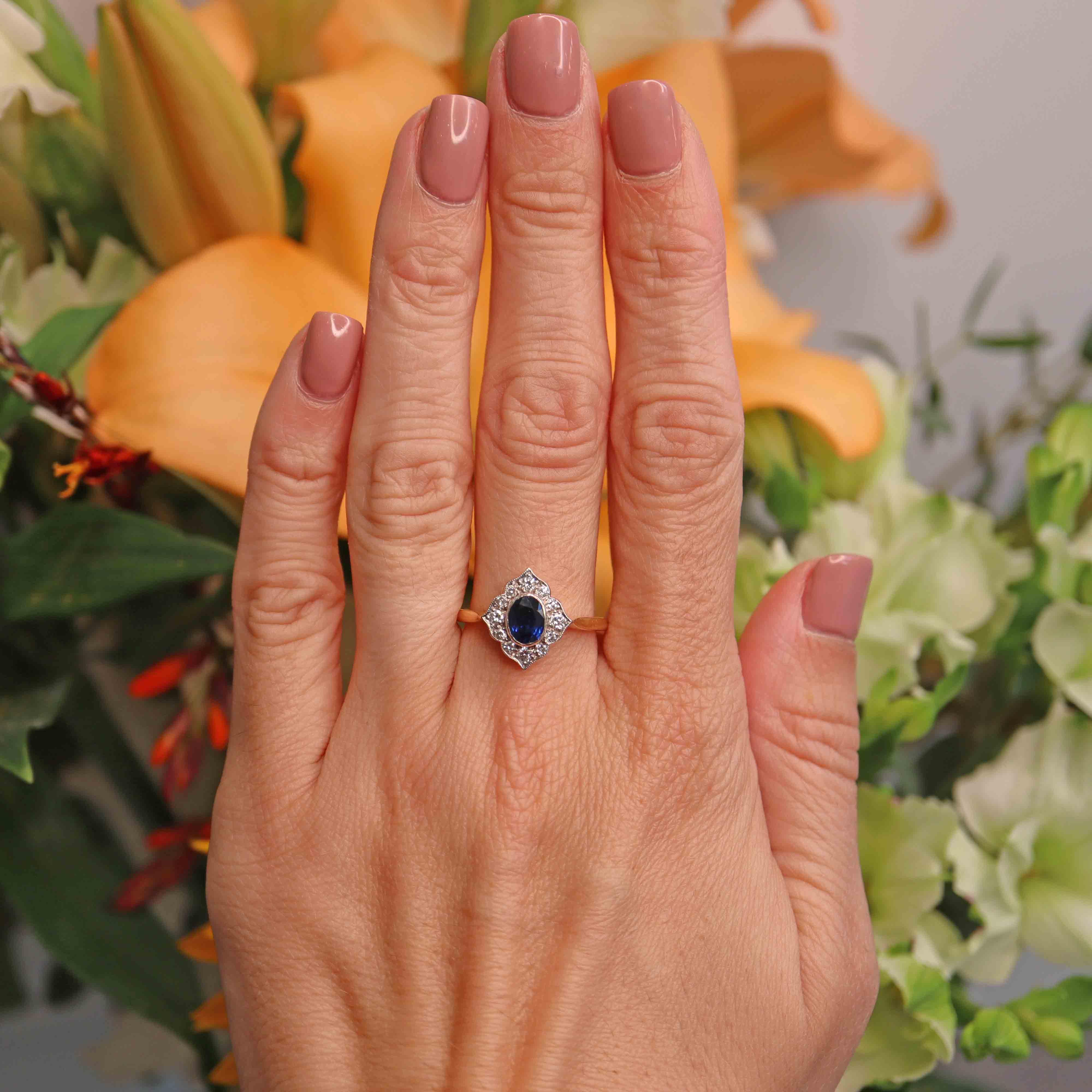Ellibelle Jewellery Vintage 1996 Sapphire & Diamond 18ct Gold Petal-Shaped Cluster Ring