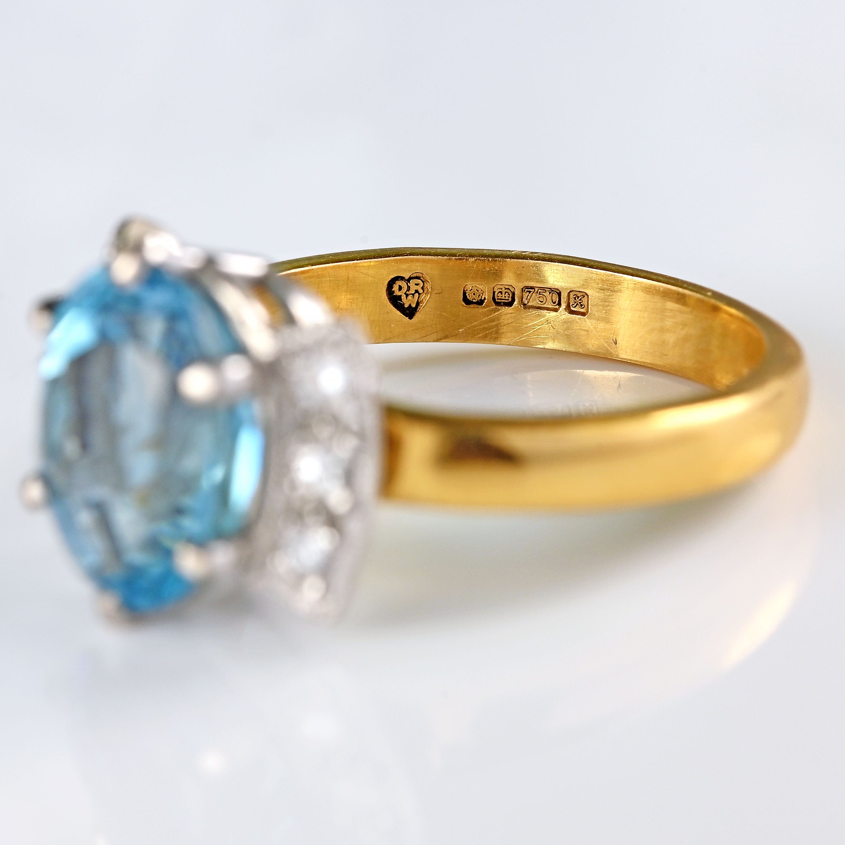 Ellibelle Jewellery Vintage 1997 Aquamarine & Diamond 18ct Gold Cocktail Ring