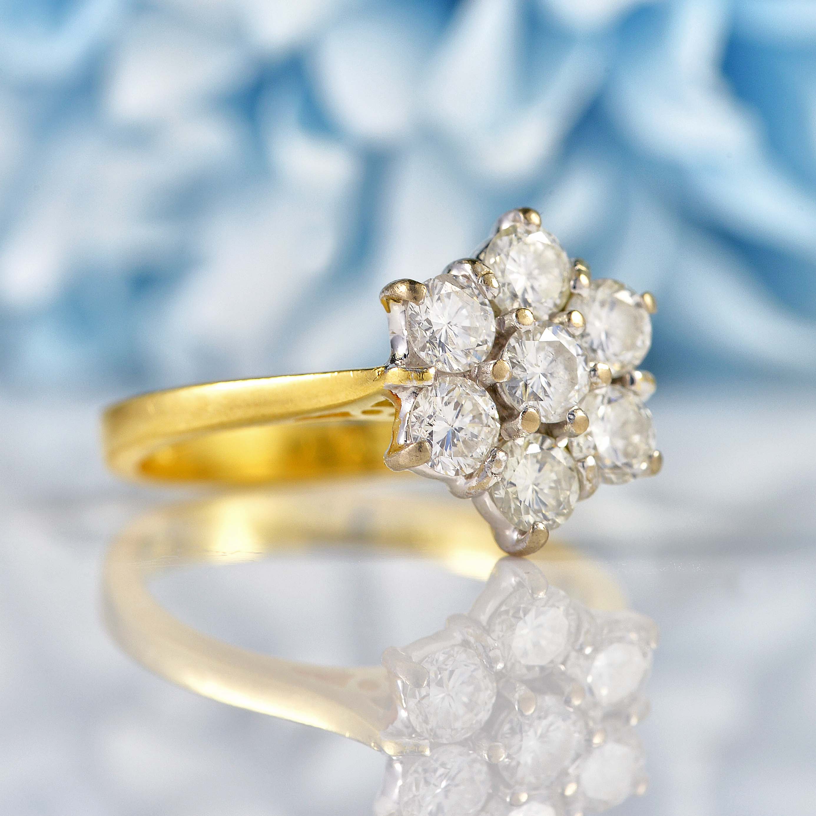 Ellibelle Jewellery Vintage 1997 Diamond 18ct Gold Daisy Cluster Ring (1.00ct)
