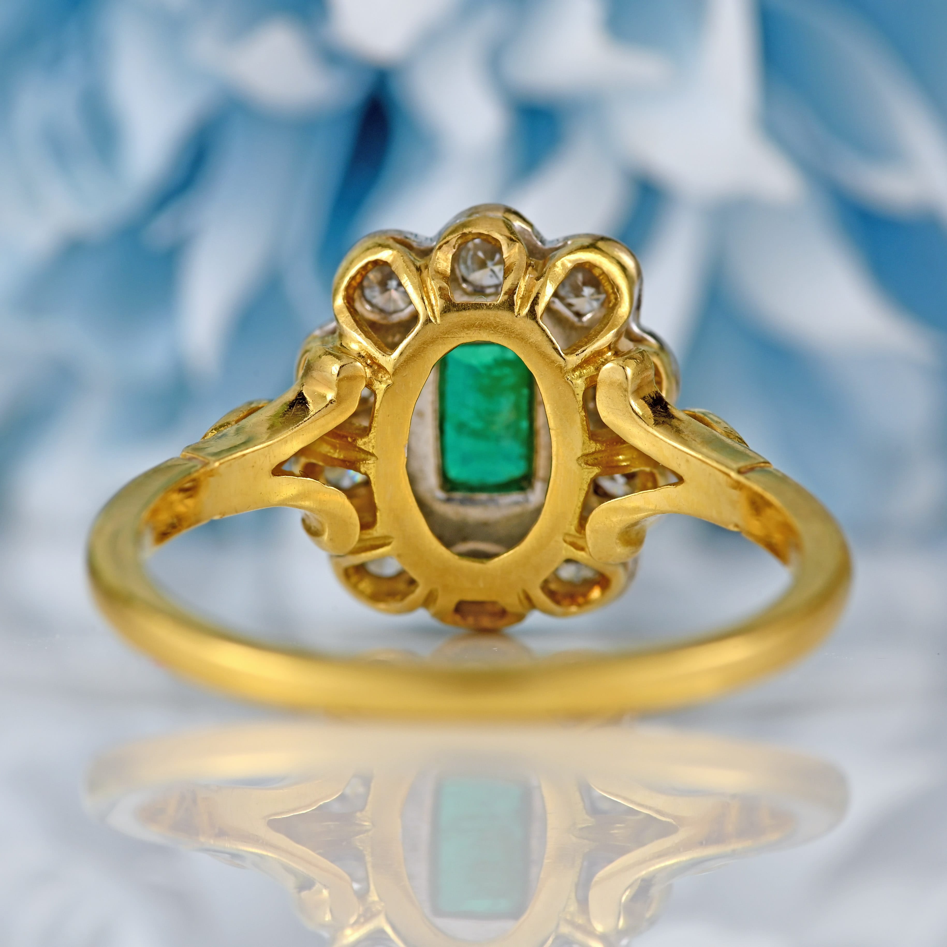 Ellibelle Jewellery Vintage 1997 Emerald & Diamond 18ct Gold Cluster Ring