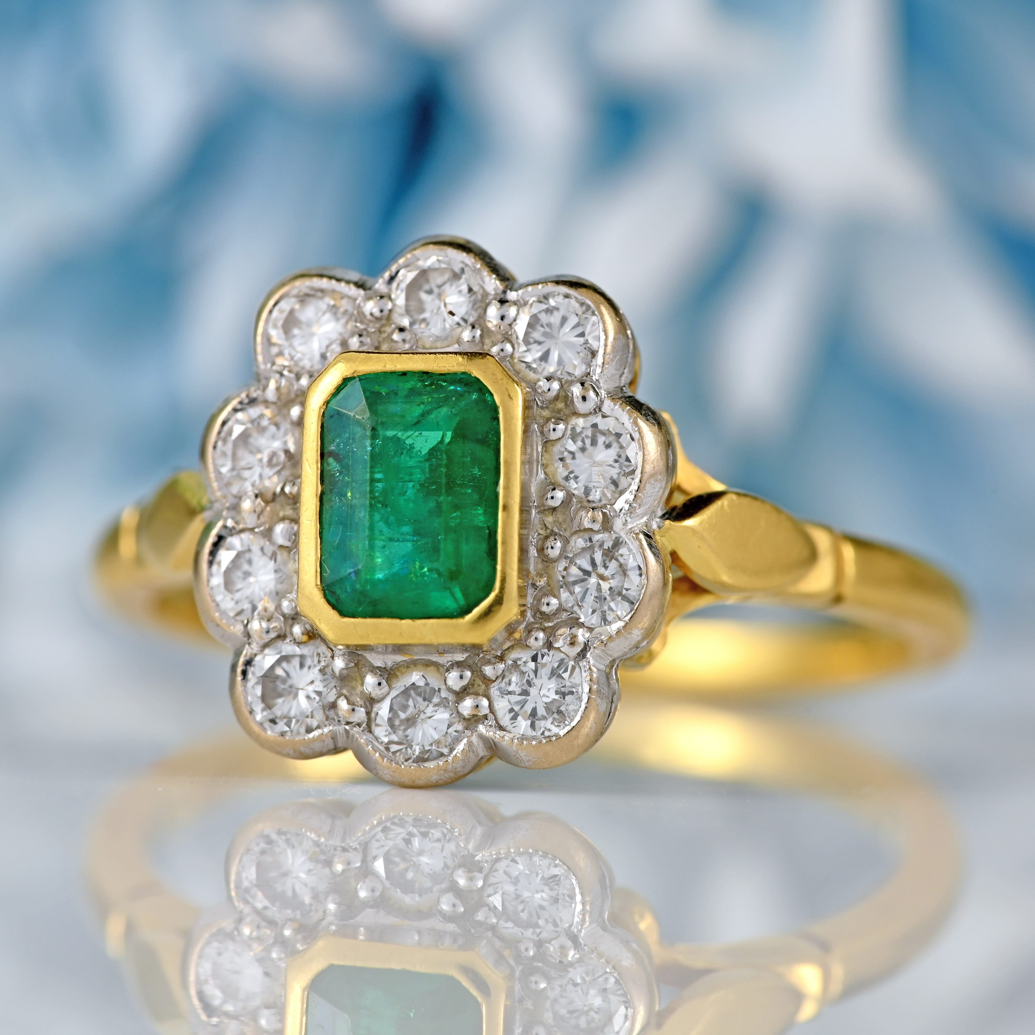 Ellibelle Jewellery Vintage 1997 Emerald & Diamond 18ct Gold Cluster Ring