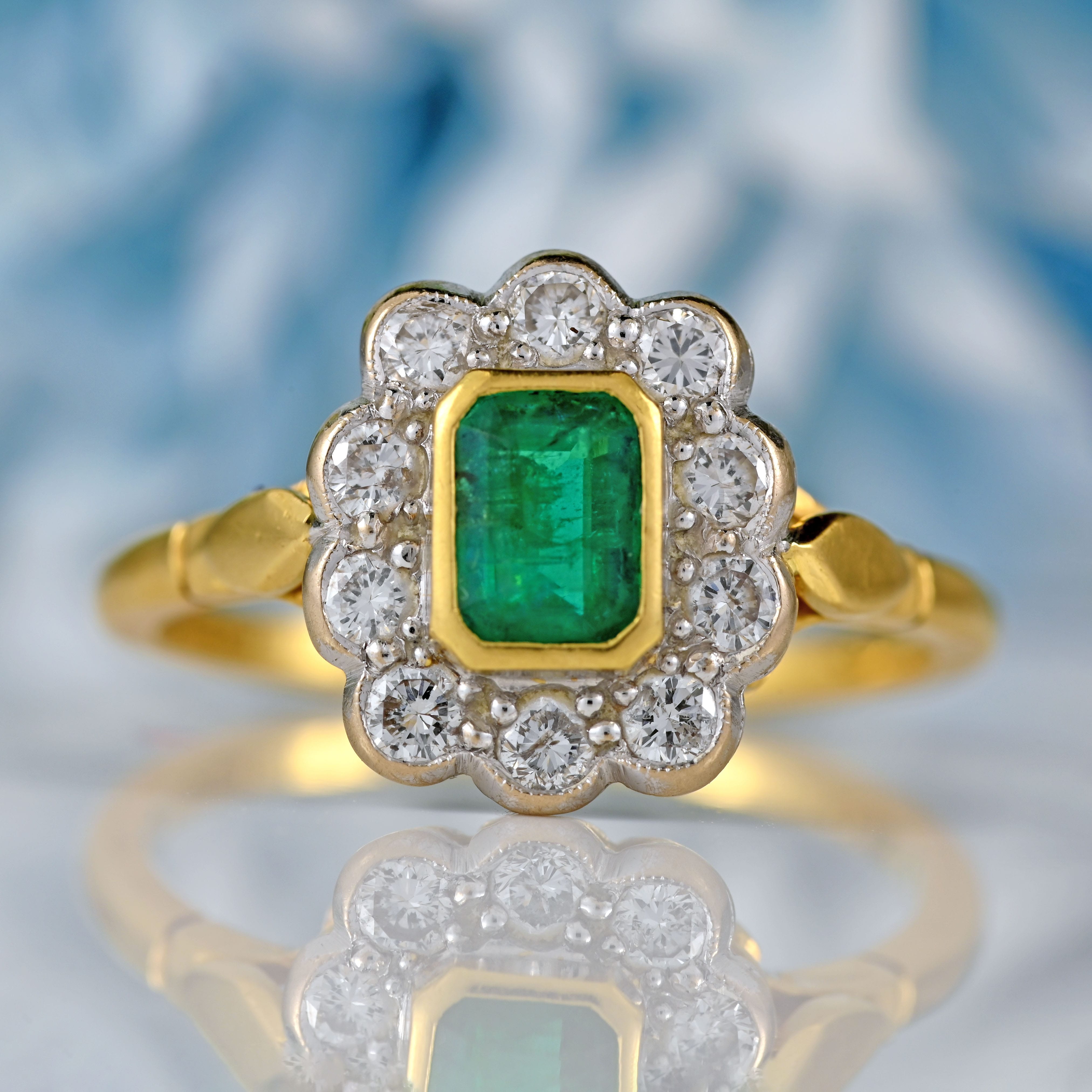Ellibelle Jewellery Vintage 1997 Emerald & Diamond 18ct Gold Cluster Ring