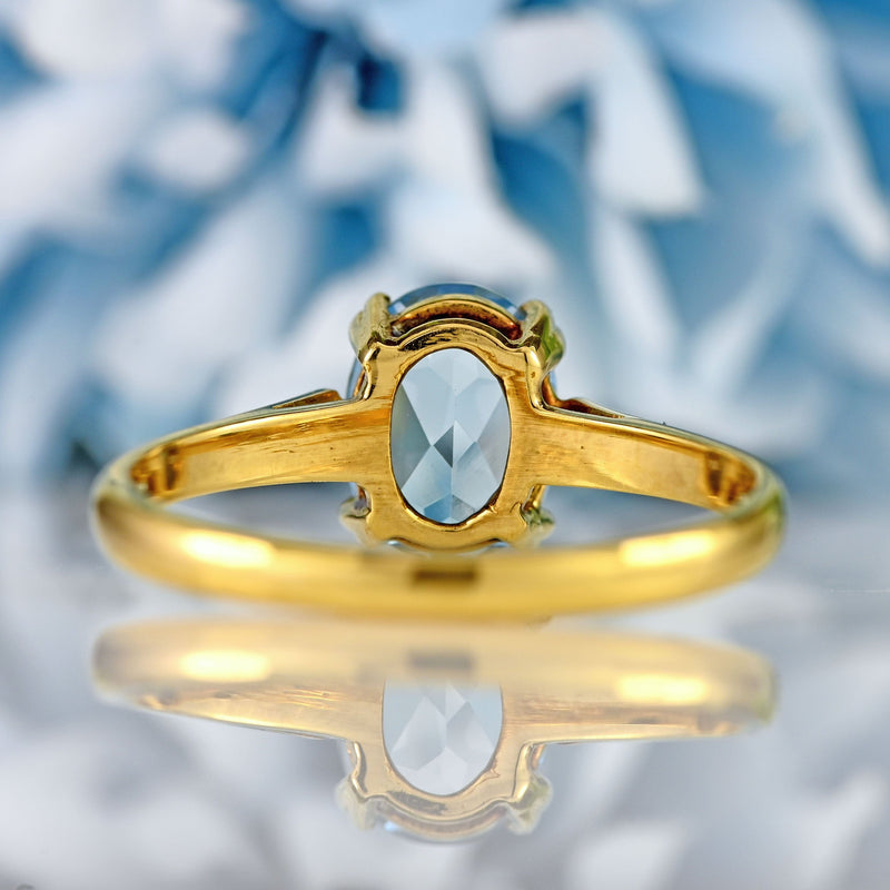 Ellibelle Jewellery Vintage 1998 Aquamarine 18ct Gold Solitaire Ring