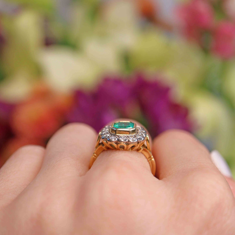 Ellibelle Jewellery Vintage 1998 Emerald & Diamond 18ct Gold Cluster Engagement Ring