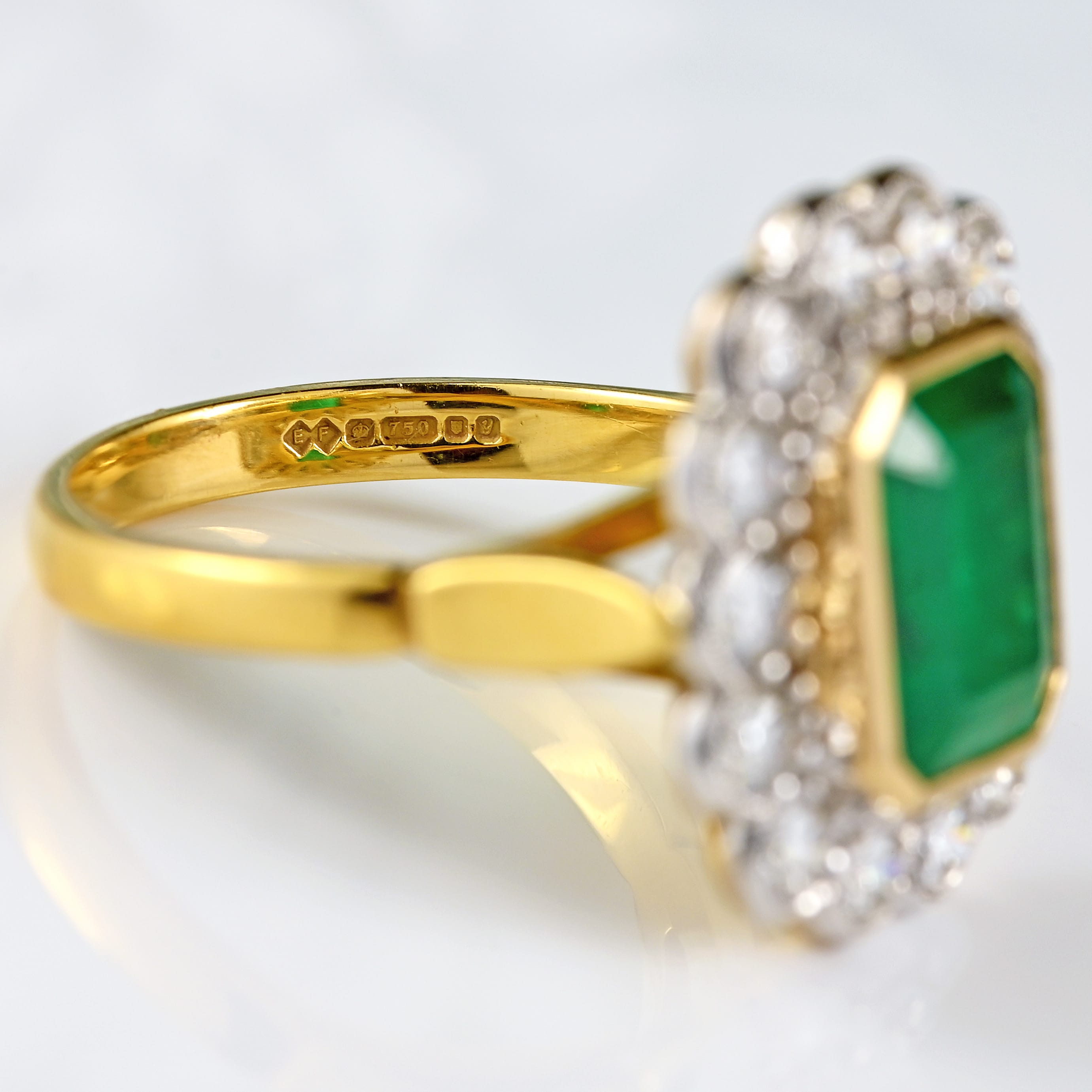 Ellibelle Jewellery Vintage 1998 Emerald & Diamond 18ct Gold Cluster Engagement Ring (4.10cts)