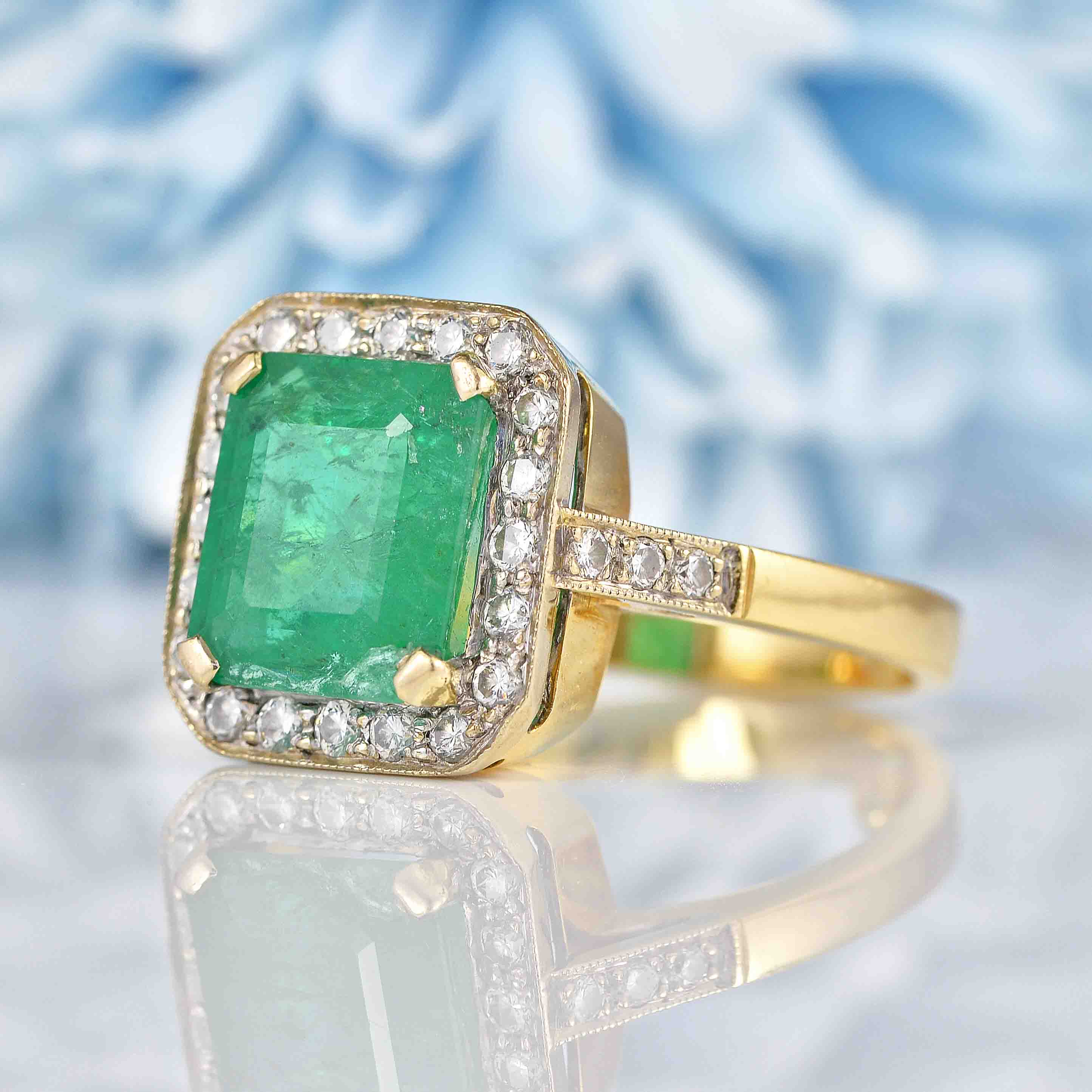 Ellibelle Jewellery Vintage 1998 Emerald & Diamond 18ct Gold Large Panel Ring