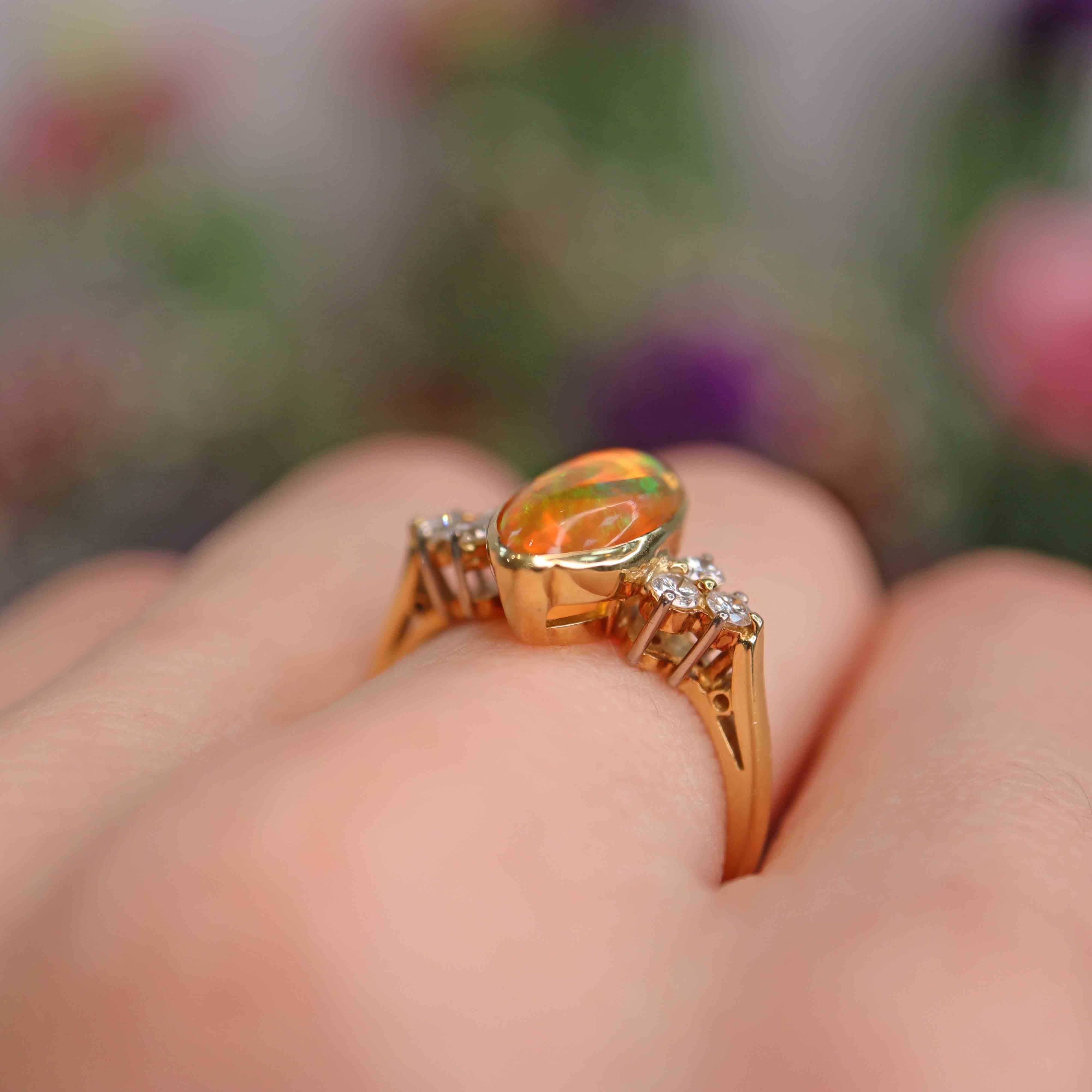 Ellibelle Jewellery Vintage 1998 Fire Opal & Diamond 18ct Gold Ring (1.75cts)