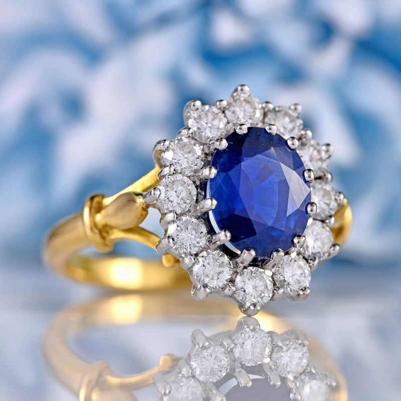 Ellibelle Jewellery Vintage 1998 Sapphire & Diamond 18ct Gold Cluster Ring (2.20cts)
