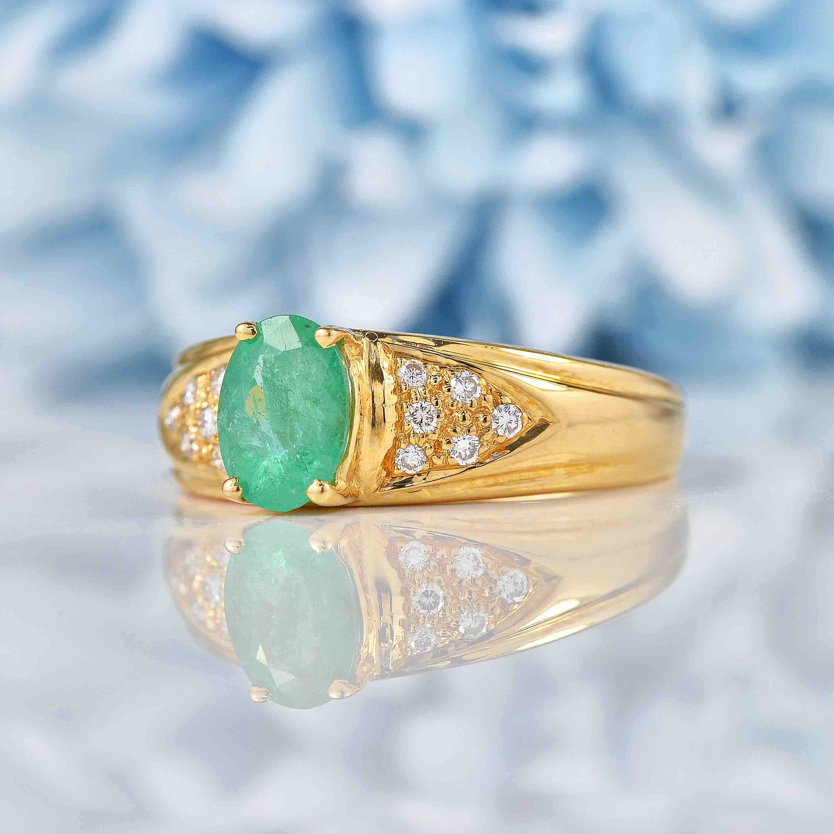 Ellibelle Jewellery Vintage 1999 Emerald & Diamond 18ct Gold Ring