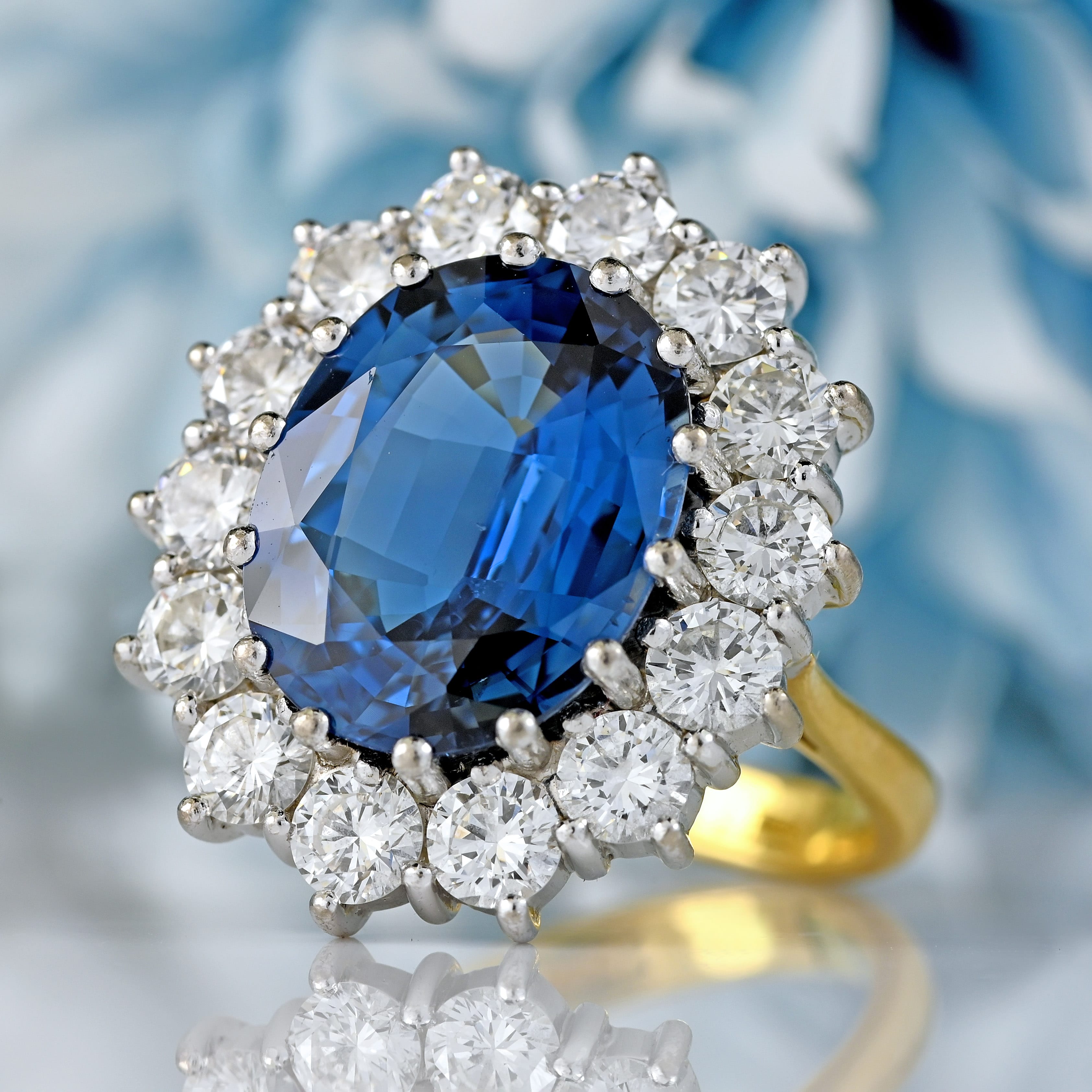 Ellibelle Jewellery Vintage 7.03 Carat Sapphire & Diamond 18ct Gold Cluster Ring