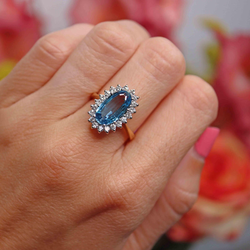 Ellibelle Jewellery Vintage Aquamarine & Diamond 18ct Gold Oval Cluster Ring