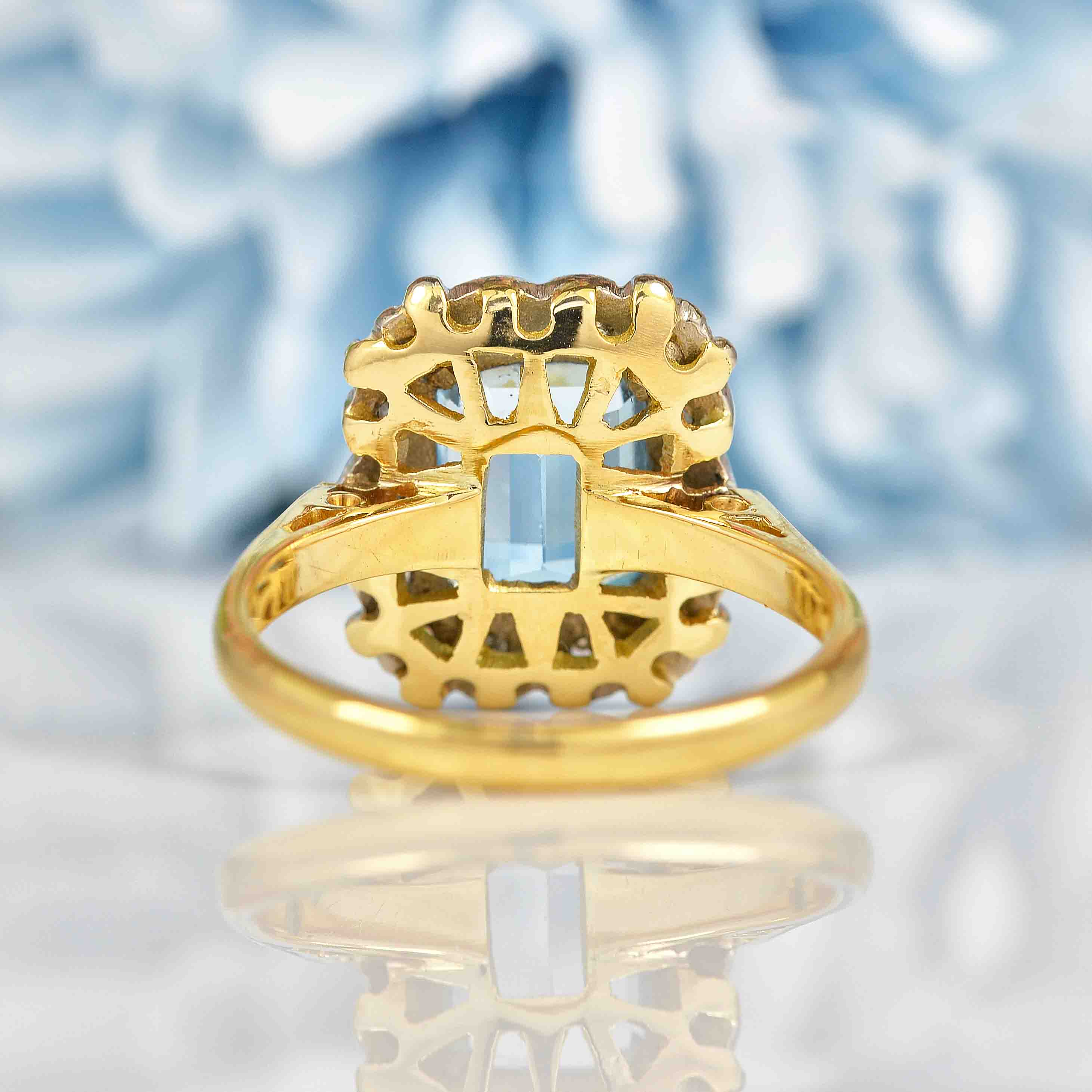 Ellibelle Jewellery Vintage Aquamarine & Diamond 18ct Gold Panel Ring