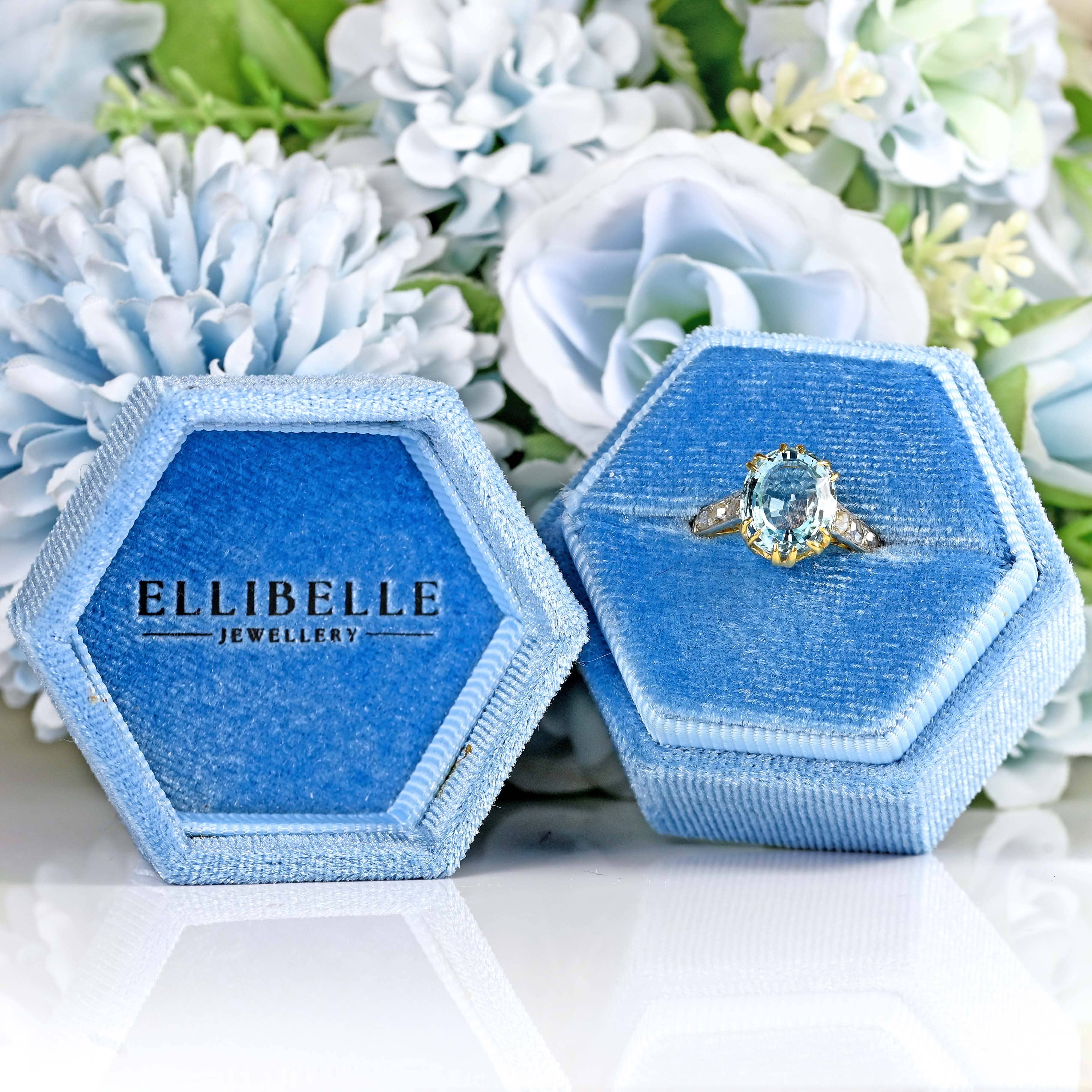 Ellibelle Jewellery Vintage Aquamarine & Rose-Cut Diamond 18ct Gold Ring (3.20cts)