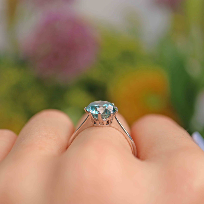 Ellibelle Jewellery Vintage Blue Zircon White Gold Engagement Ring (3.72ct)