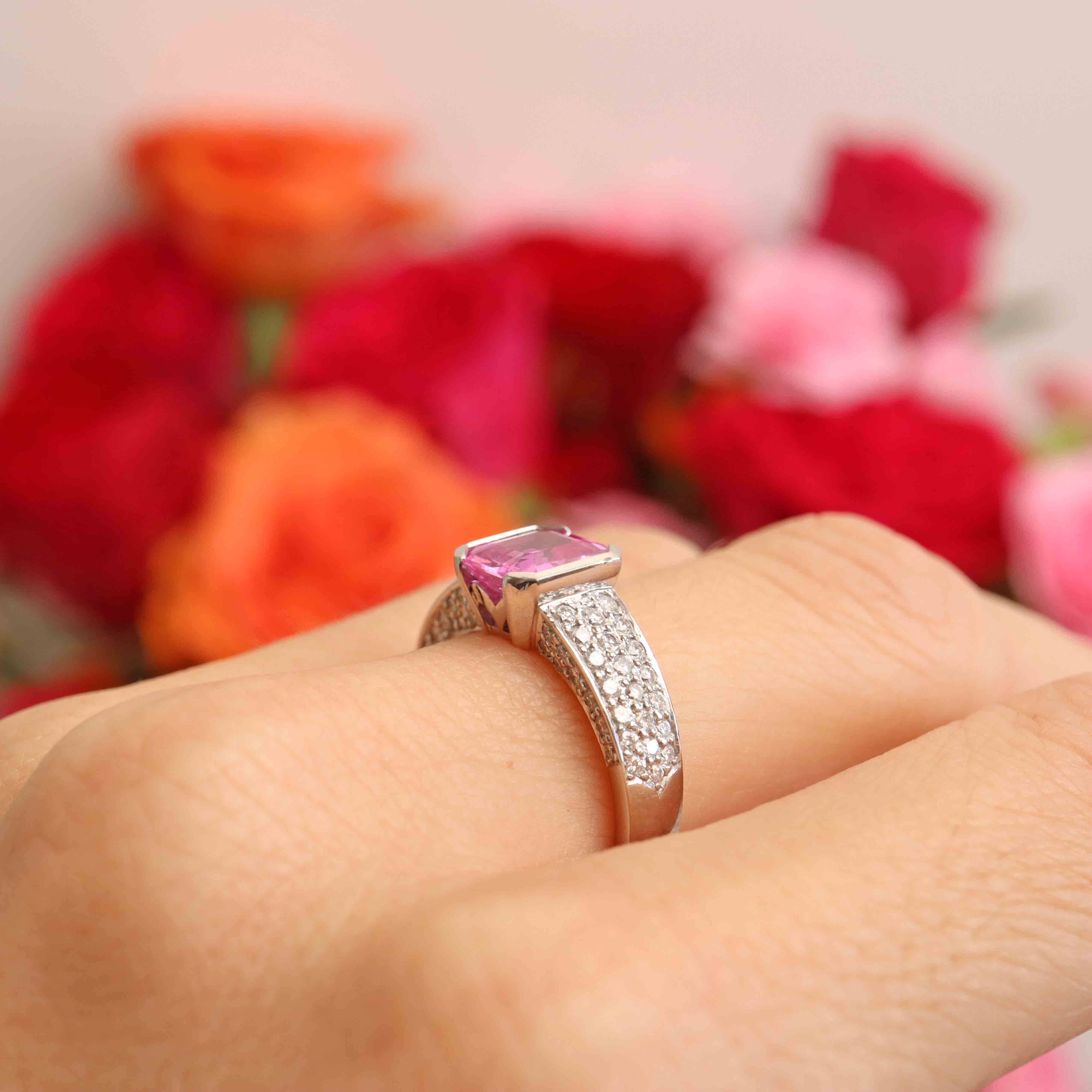 Ellibelle Jewellery Vintage Boodles Pink Sapphire & Diamond Platinum Engagement Ring