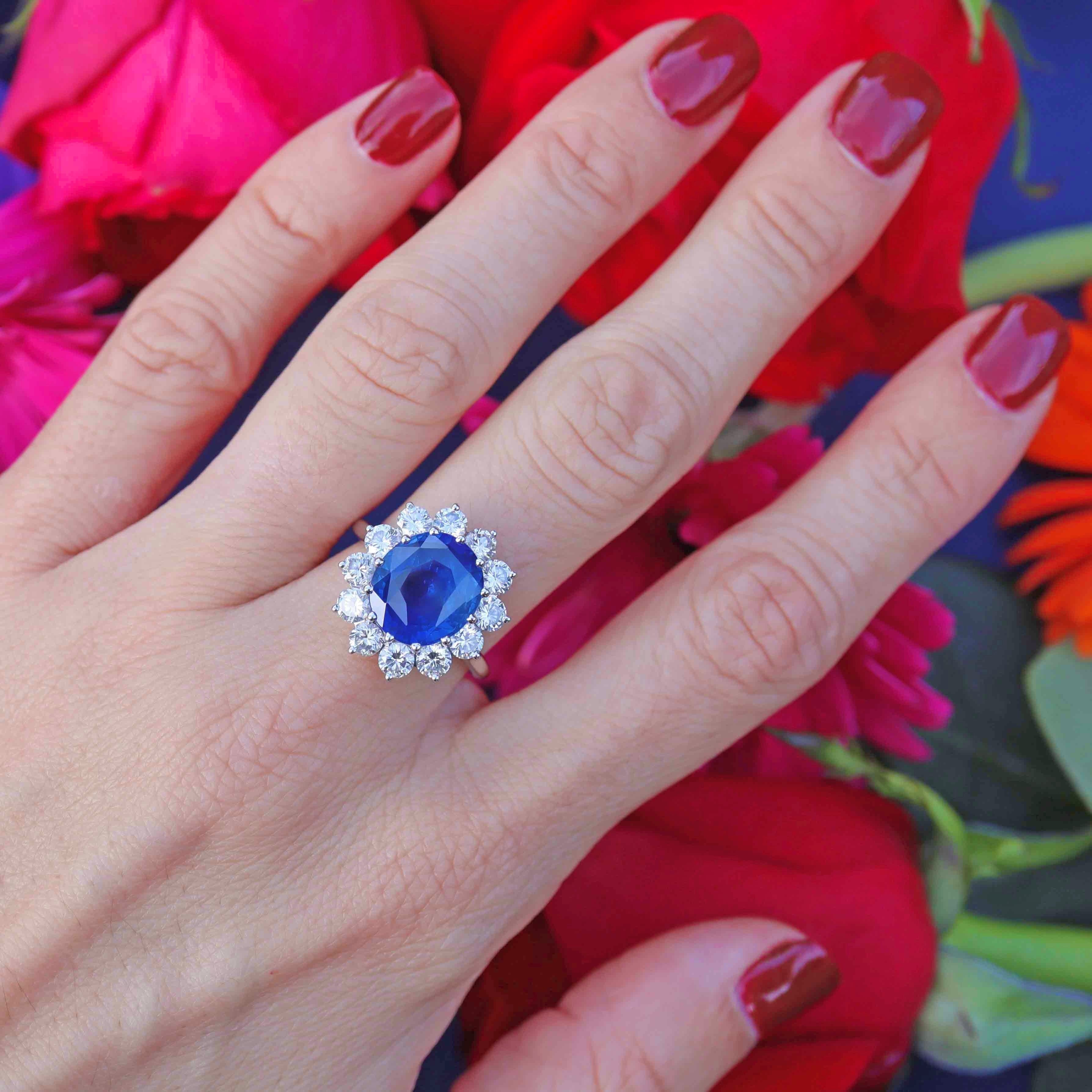 Ellibelle Jewellery Vintage Boodles Unheated 6.43 Carat Sapphire & Diamond Platinum Cluster Ring