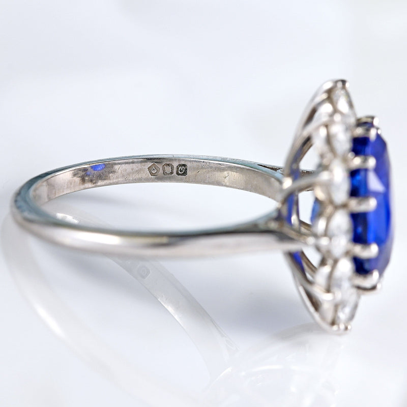Ellibelle Jewellery Vintage Boodles Unheated 6.43 Carat Sapphire & Diamond Platinum Cluster Ring
