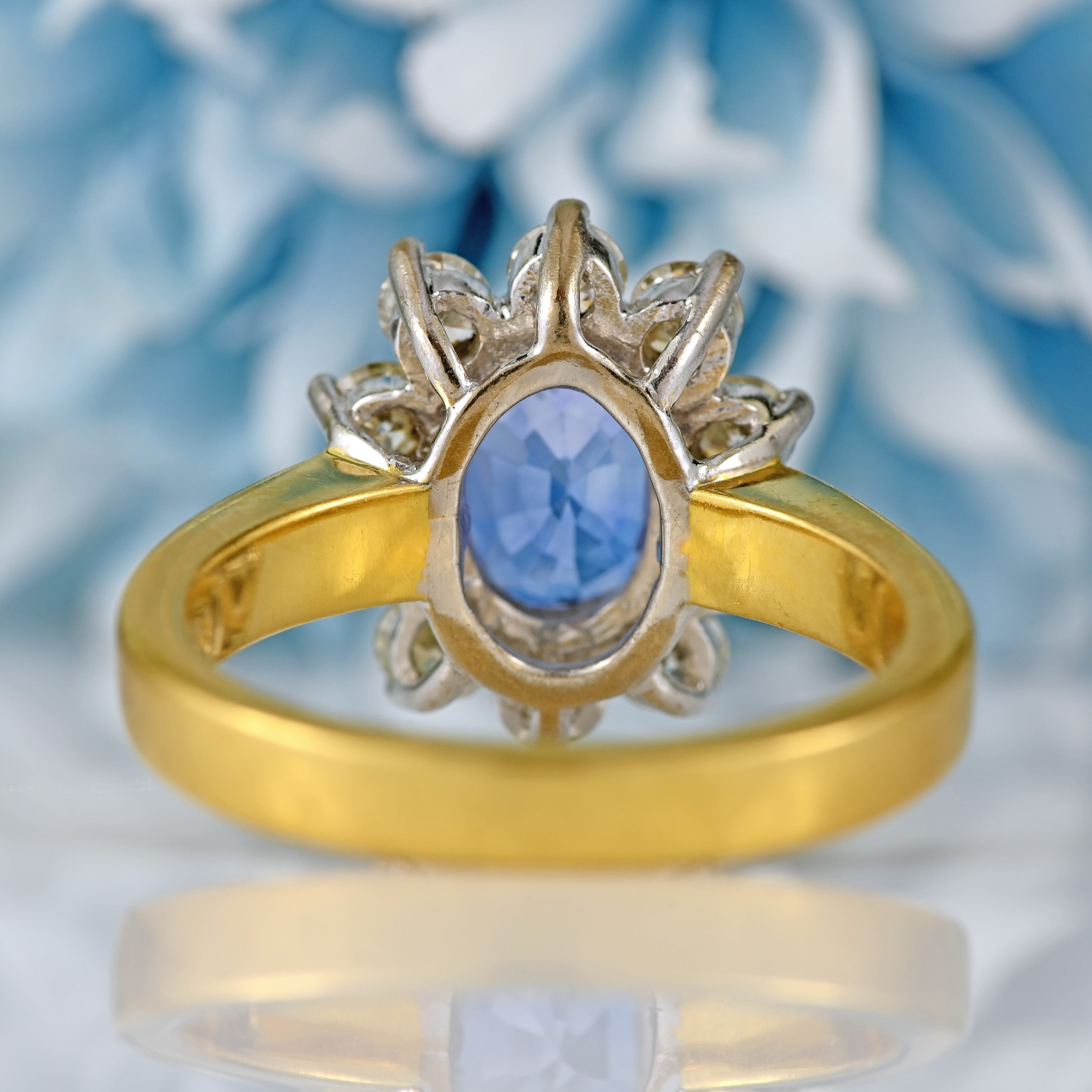 Ellibelle Jewellery Vintage Ceylon Sapphire & Diamond 18ct Gold Cluster Engagement Ring (1.85cts)