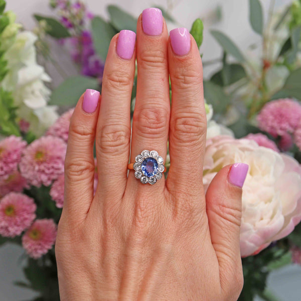 Ellibelle Jewellery Vintage Ceylon Sapphire & Diamond 18ct Gold Cluster Engagement Ring (2.95cts)