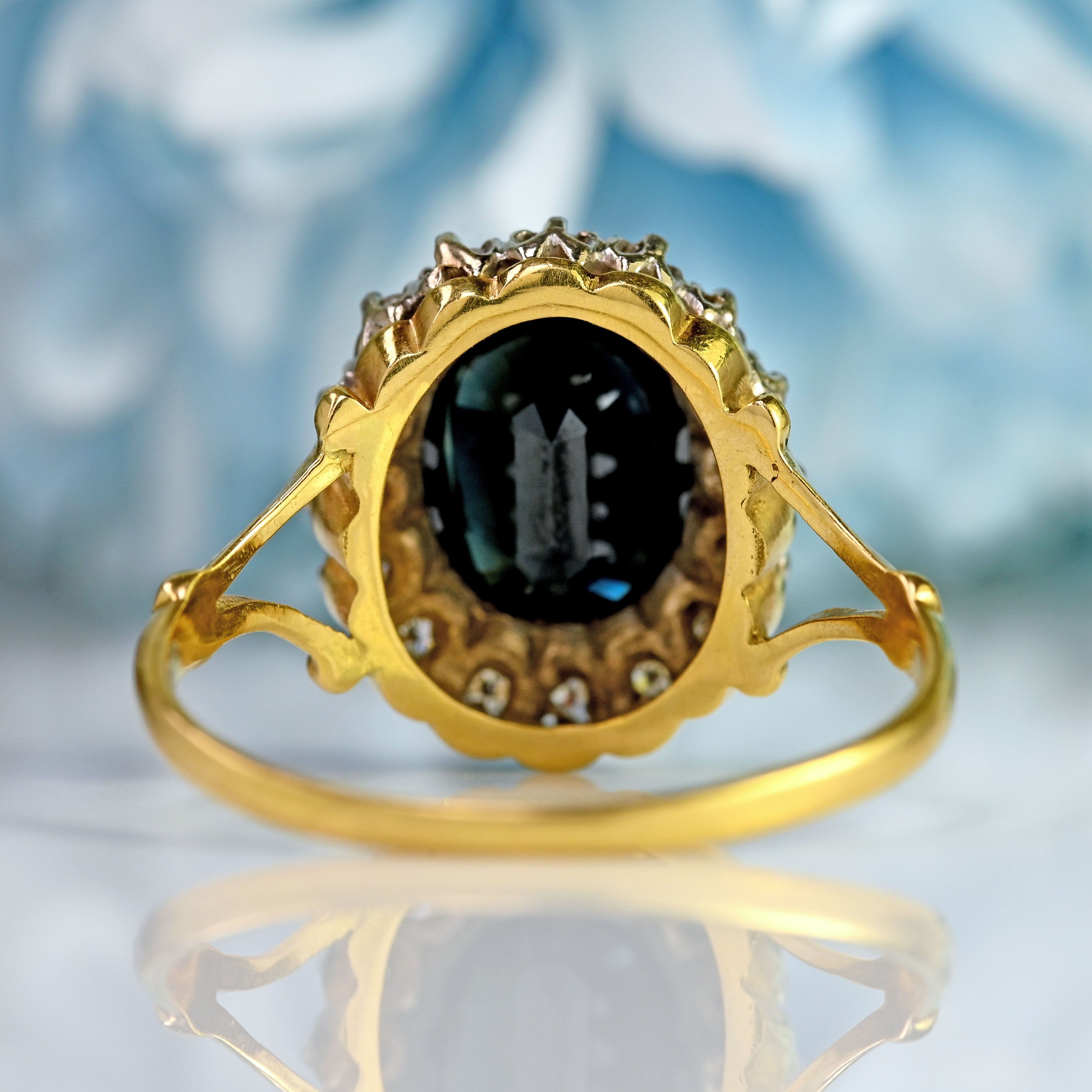 Ellibelle Jewellery Vintage Dark Sapphire & Diamond 18ct Gold Oval Cluster Ring (3.00cts)