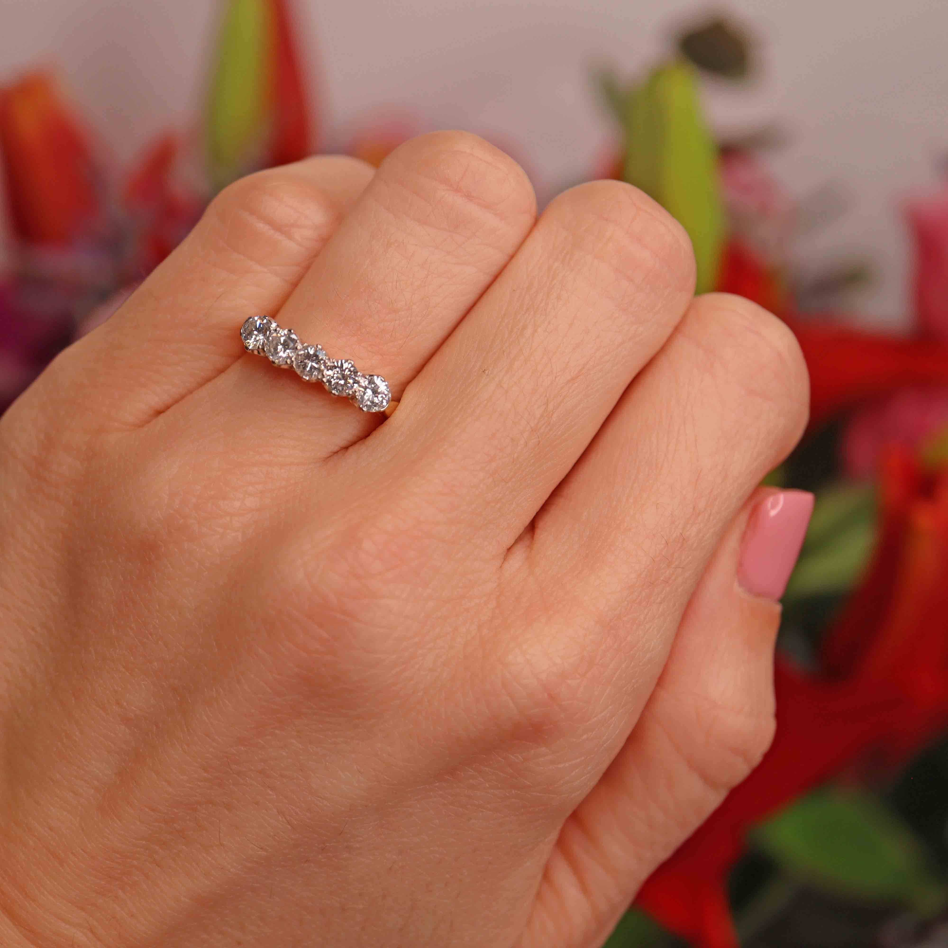 Ellibelle Jewellery Vintage Diamond 18ct Gold Five-Stone Half-Eternity Band Ring (0.75cts)