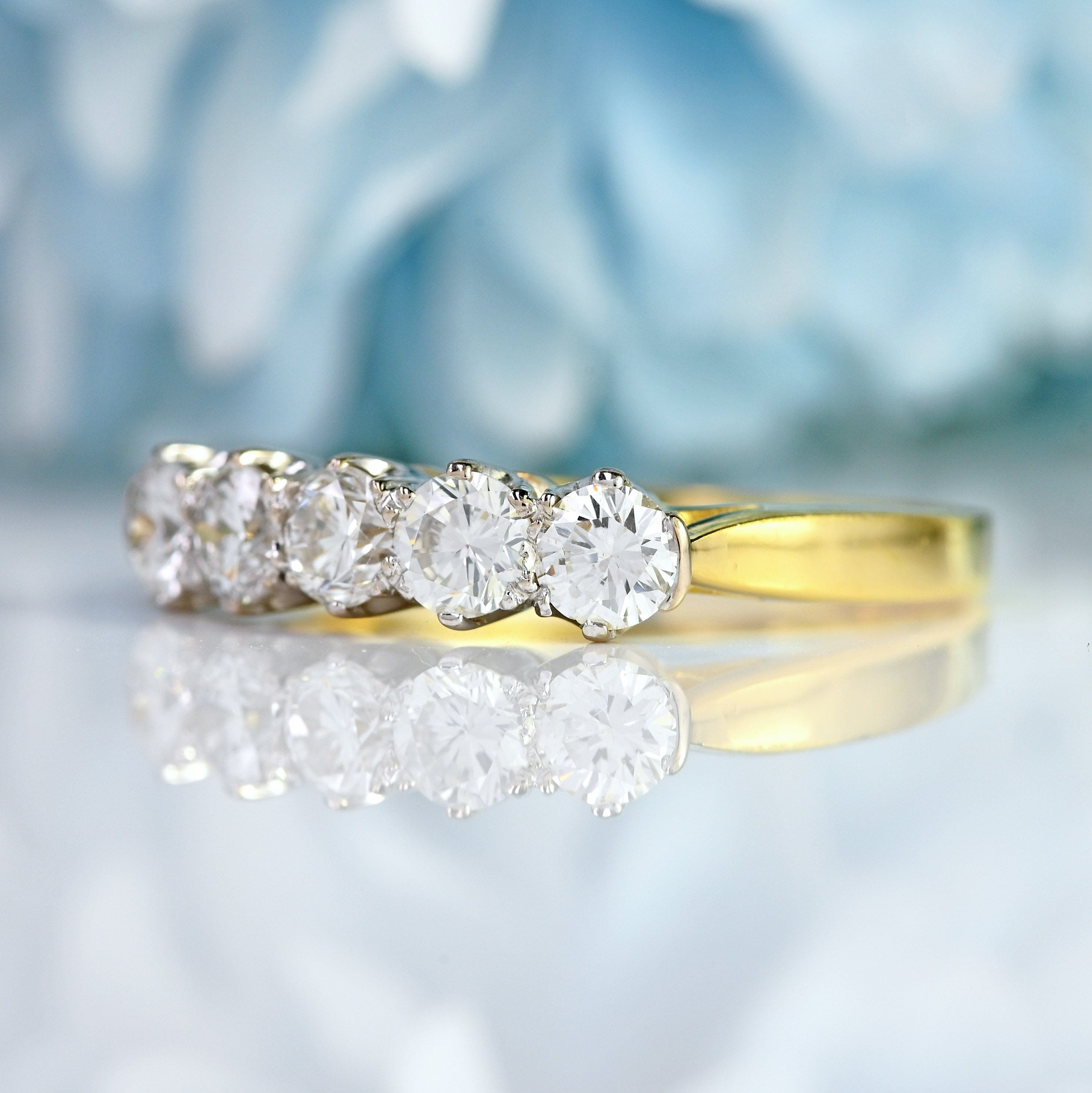 Ellibelle Jewellery Vintage Diamond 18ct Gold Five-Stone Half-Eternity Band Ring (0.75cts)