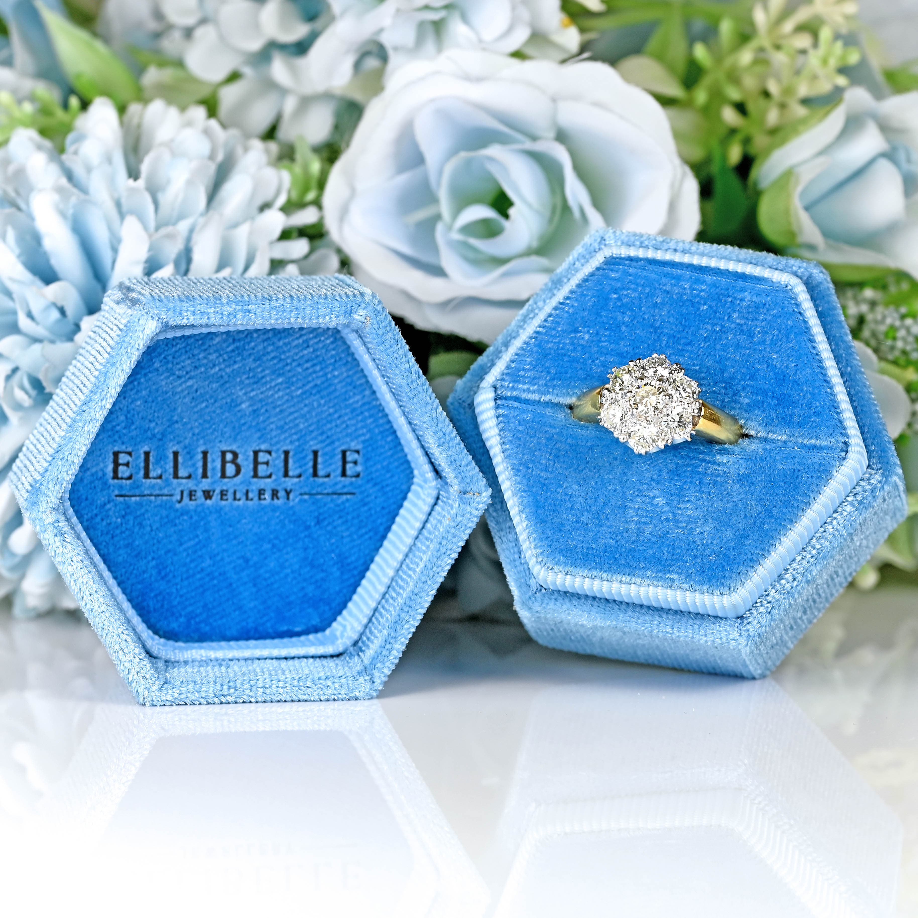 Ellibelle Jewellery Vintage Diamond 18ct Gold Seven-Stone Daisy Cluster Ring (1.45cts)