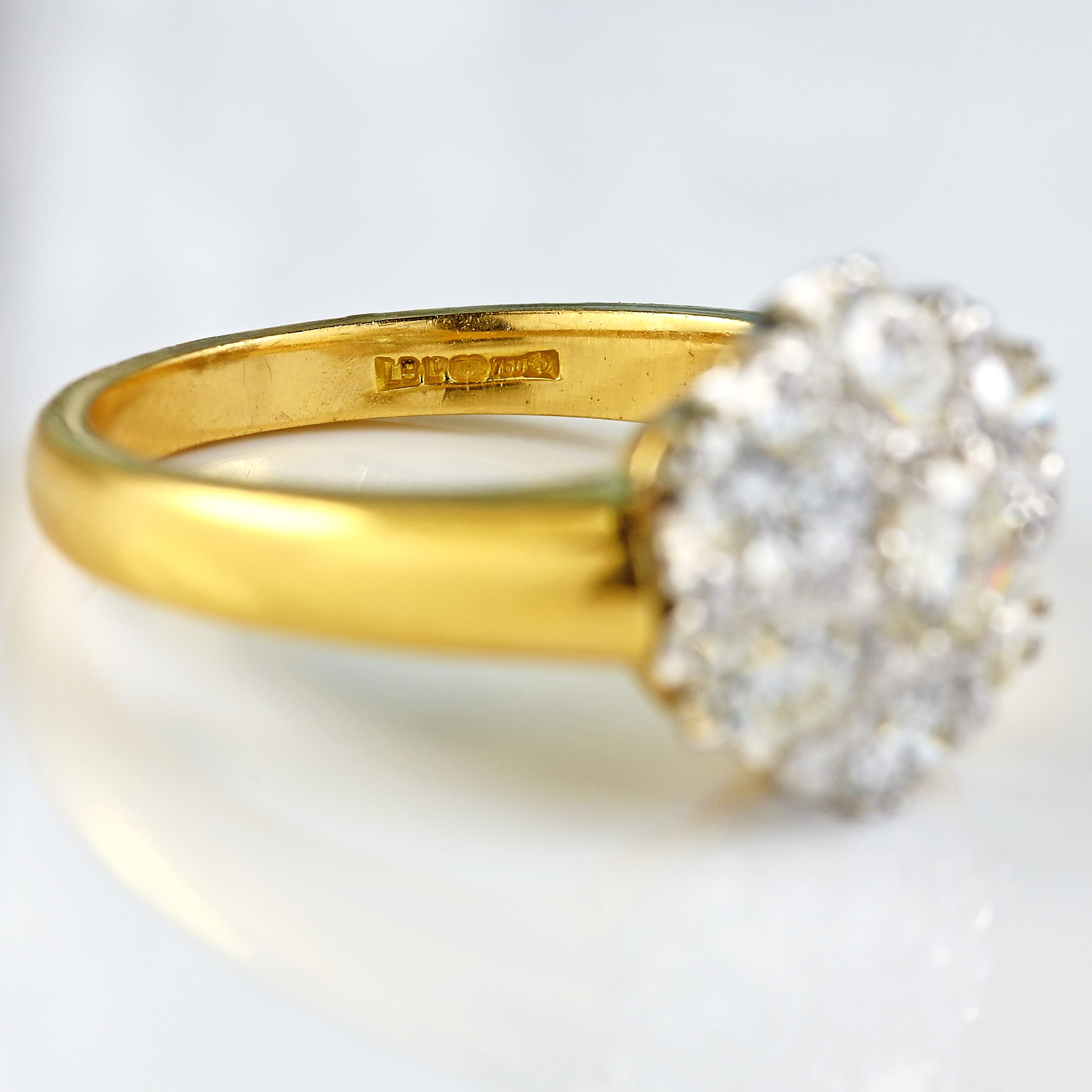 Ellibelle Jewellery Vintage Diamond 18ct Gold Seven-Stone Daisy Cluster Ring (1.45cts)