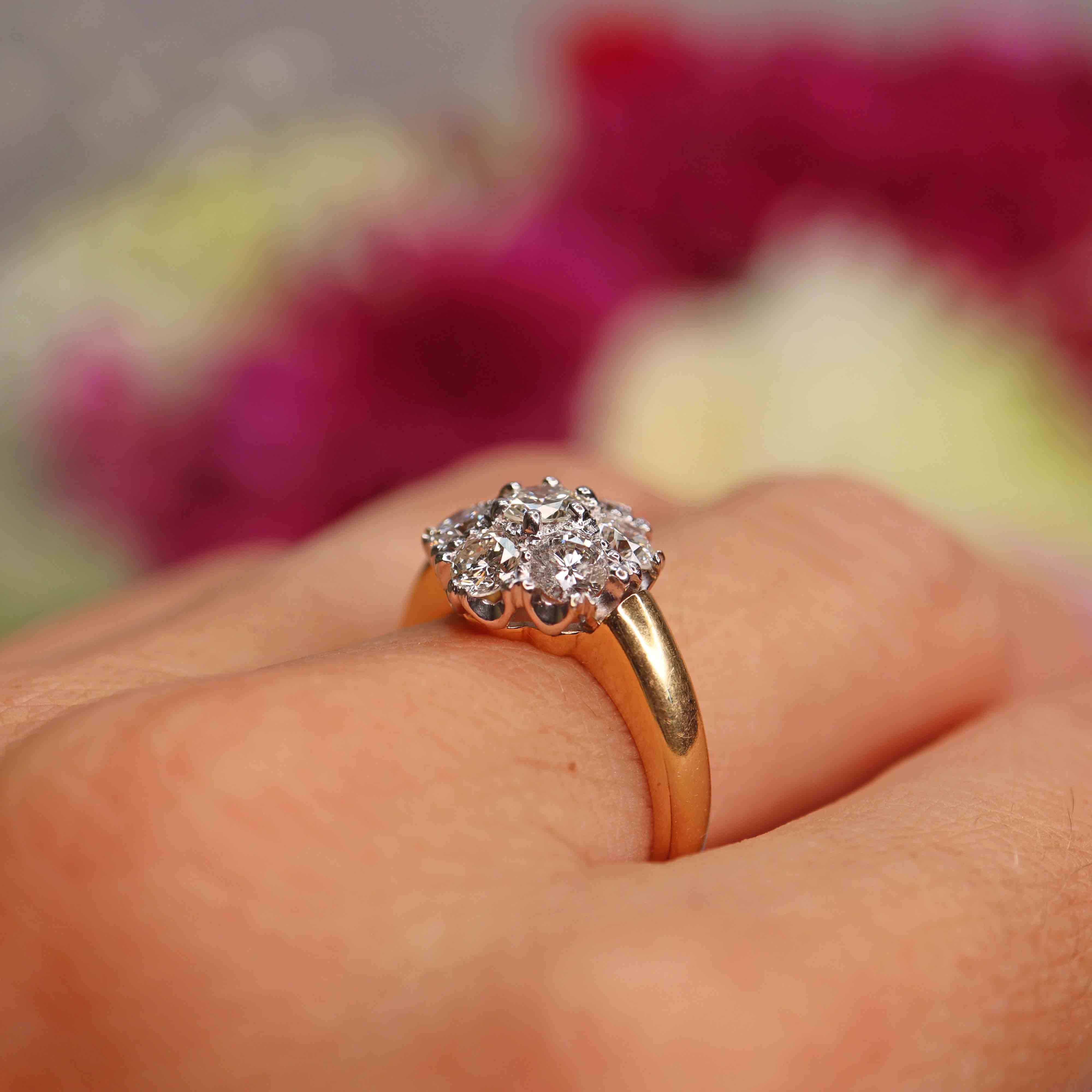 Ellibelle Jewellery Vintage Diamond 18ct Gold Seven-Stone Daisy Cluster Ring (1.45cts)