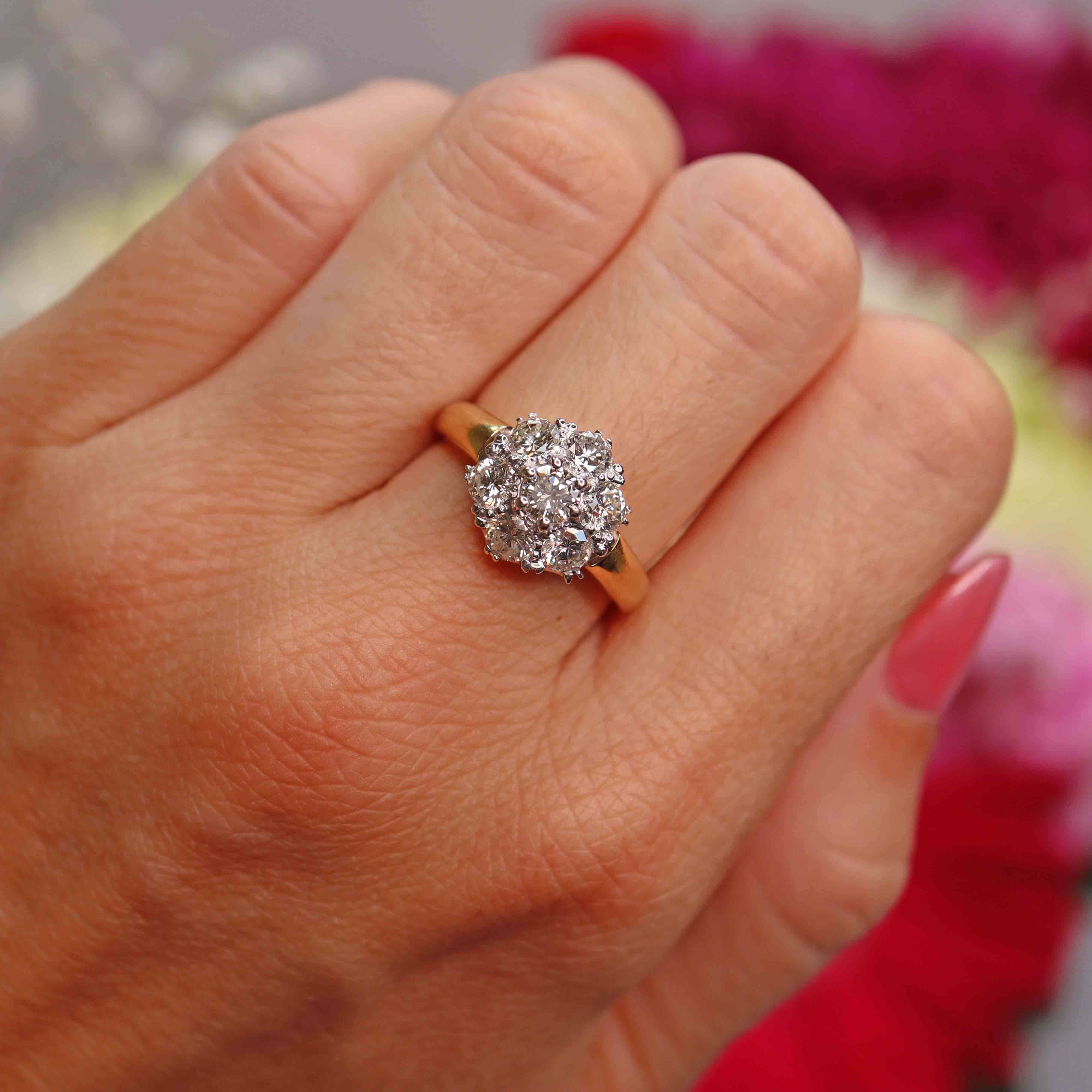 Ellibelle Jewellery Vintage Diamond 18ct Gold Seven-Stone Daisy Cluster Ring (1.45cts)