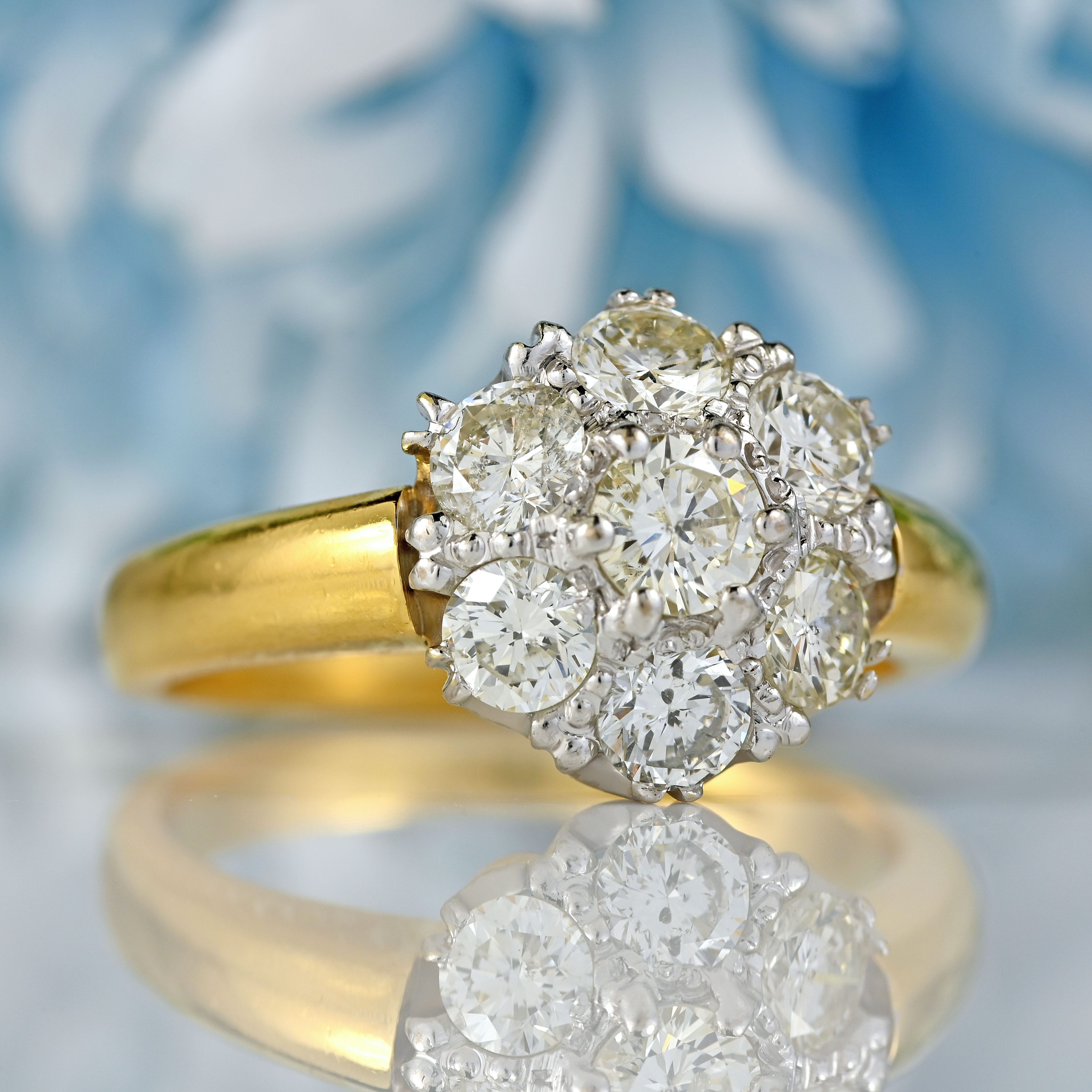 Ellibelle Jewellery Vintage Diamond 18ct Gold Seven-Stone Daisy Cluster Ring (1.45cts)