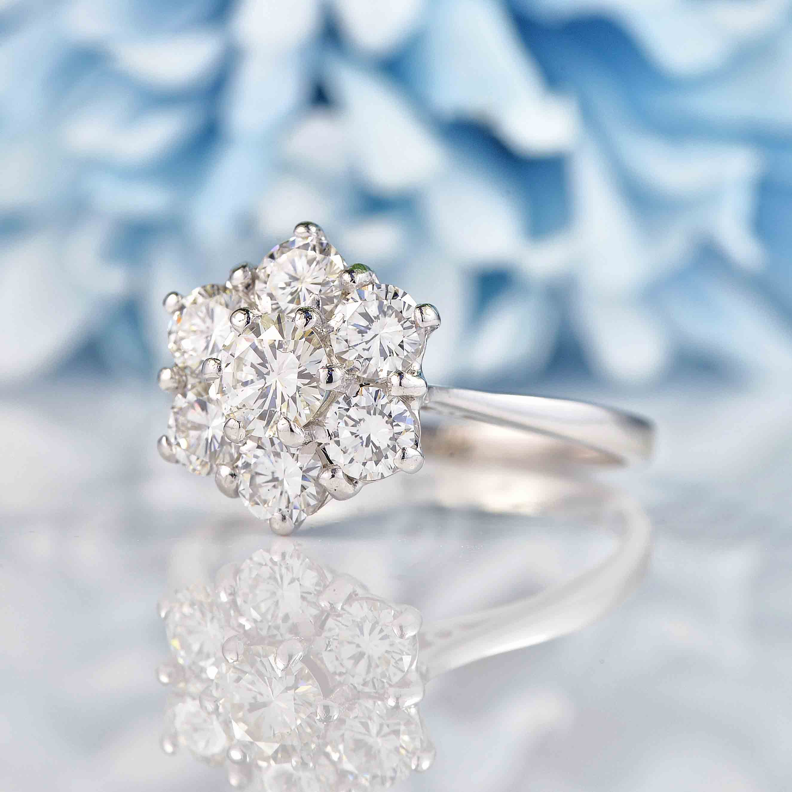 Vintage Diamond 18ct White Gold Daisy Cluster Ring