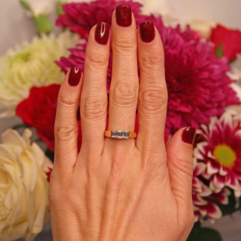 Ellibelle Jewellery Vintage Emerald-Cut Diamond 18ct Gold Three-Stone Engagement Ring (1.00ct)