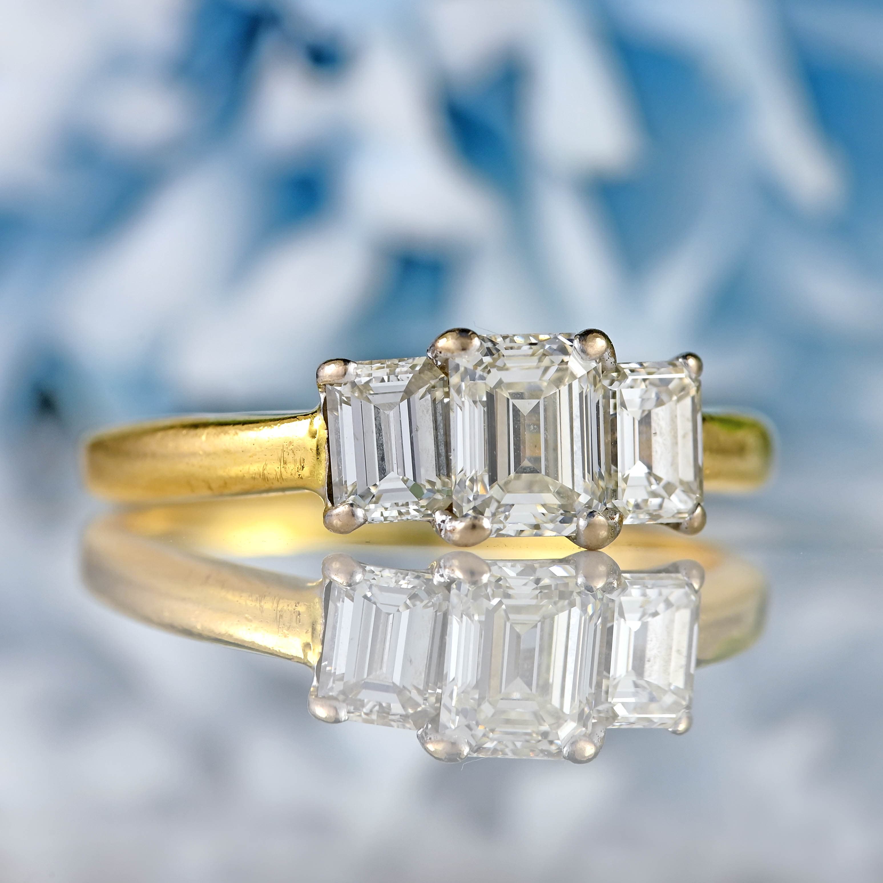 Ellibelle Jewellery Vintage Emerald-Cut Diamond 18ct Gold Three-Stone Engagement Ring (1.25cts)