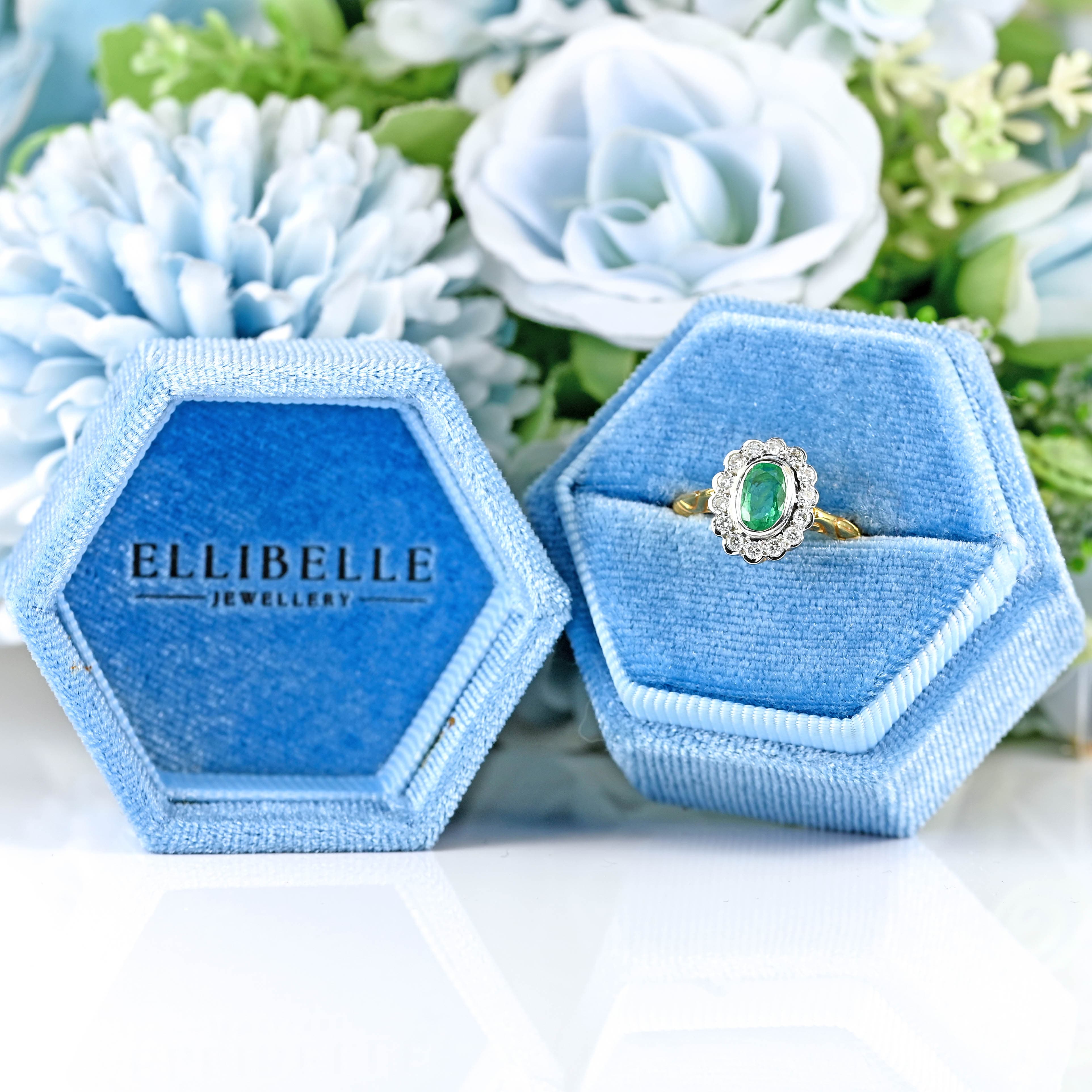 Ellibelle Jewellery Vintage Emerald & Diamond 18ct Gold Bezel-Set Oval Cluster Ring