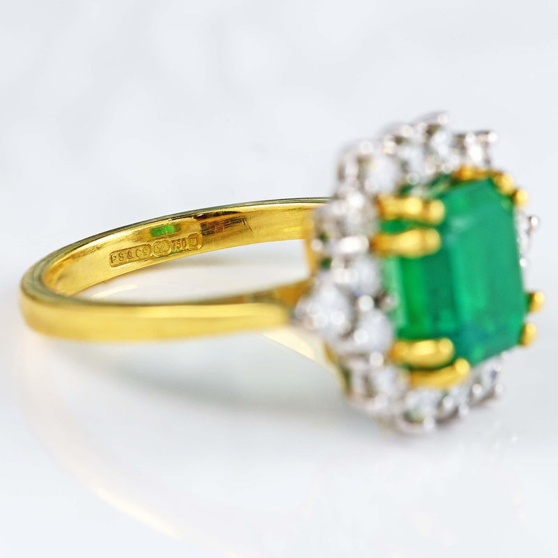 Ellibelle Jewellery Vintage Emerald & Diamond 18ct Gold Cluster Engagement Ring (2.56ct)