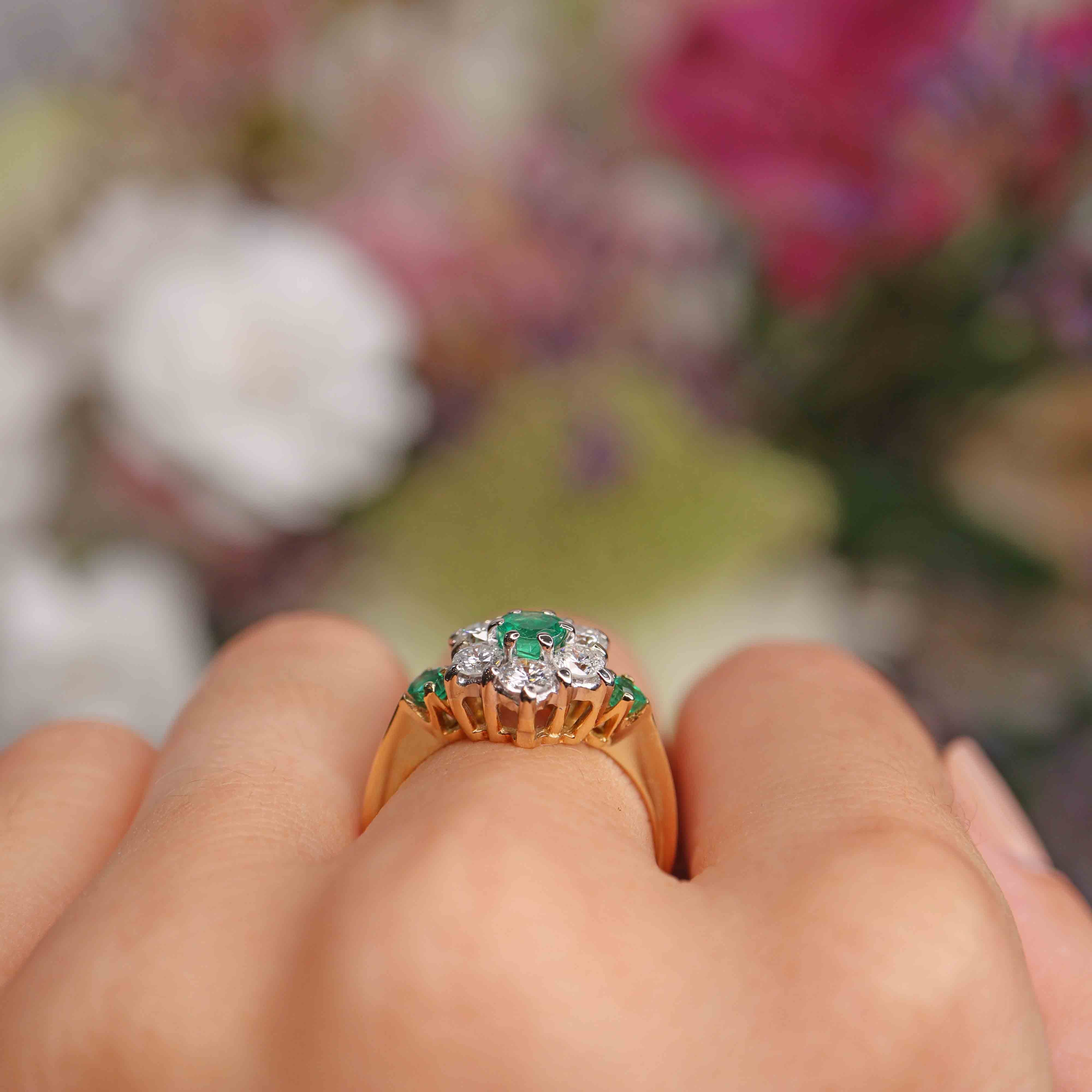 Ellibelle Jewellery Vintage Emerald & Diamond 18ct Gold Daisy Cluster Ring