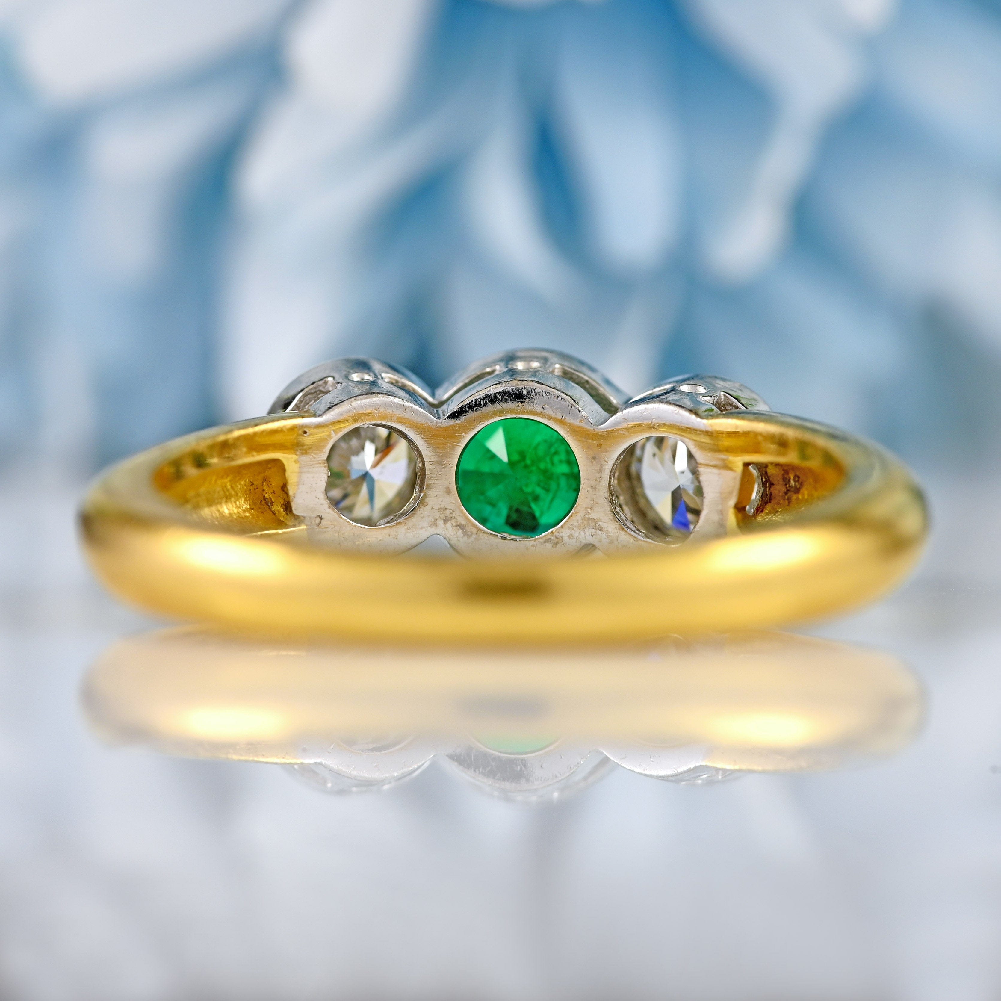 Ellibelle Jewellery Vintage Emerald & Diamond 18ct Gold Three-Stone Engagement Ring (0.40cts)