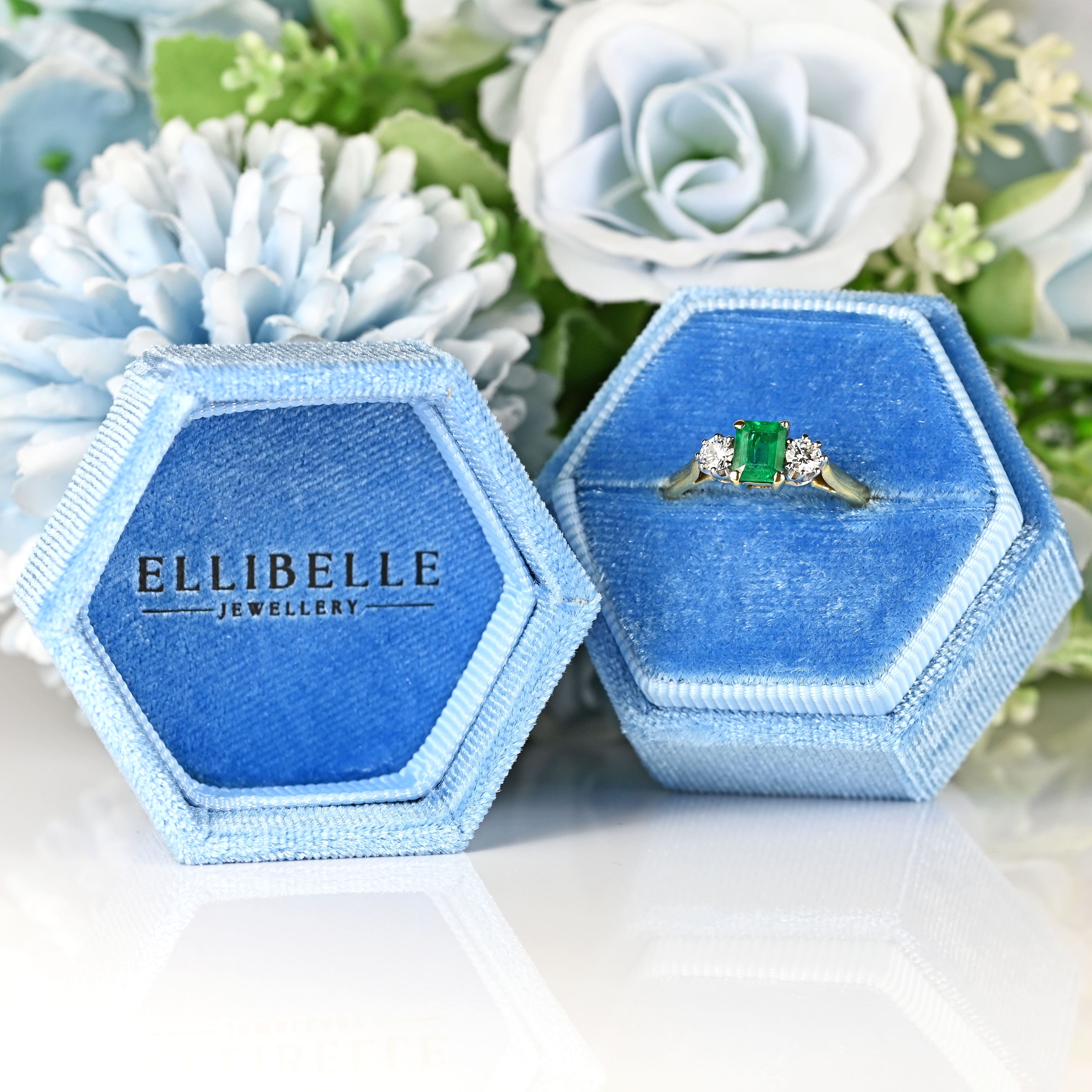 Ellibelle Jewellery Vintage Emerald & Diamond 18ct Gold Three-Stone Trilogy Ring (0.73cts)