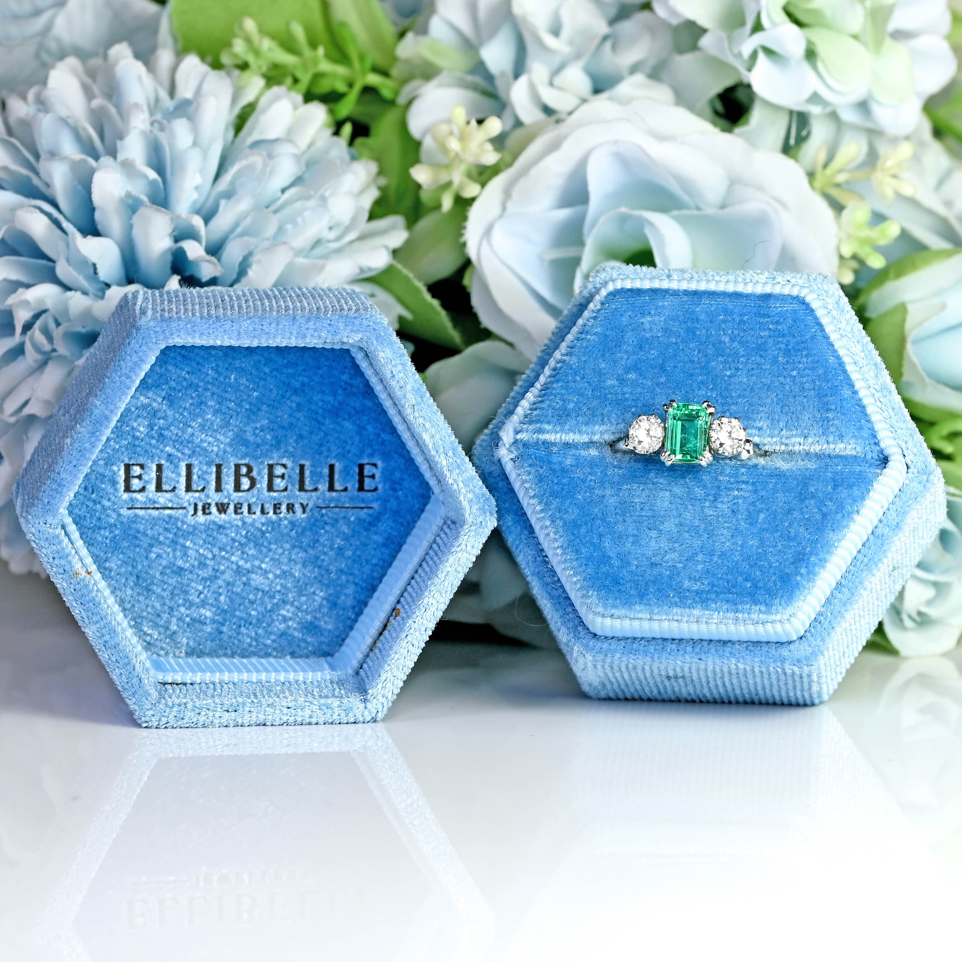 Ellibelle Jewellery Vintage Emerald & Diamond White Gold Three-Stone Engagement Ring (0.88cts)