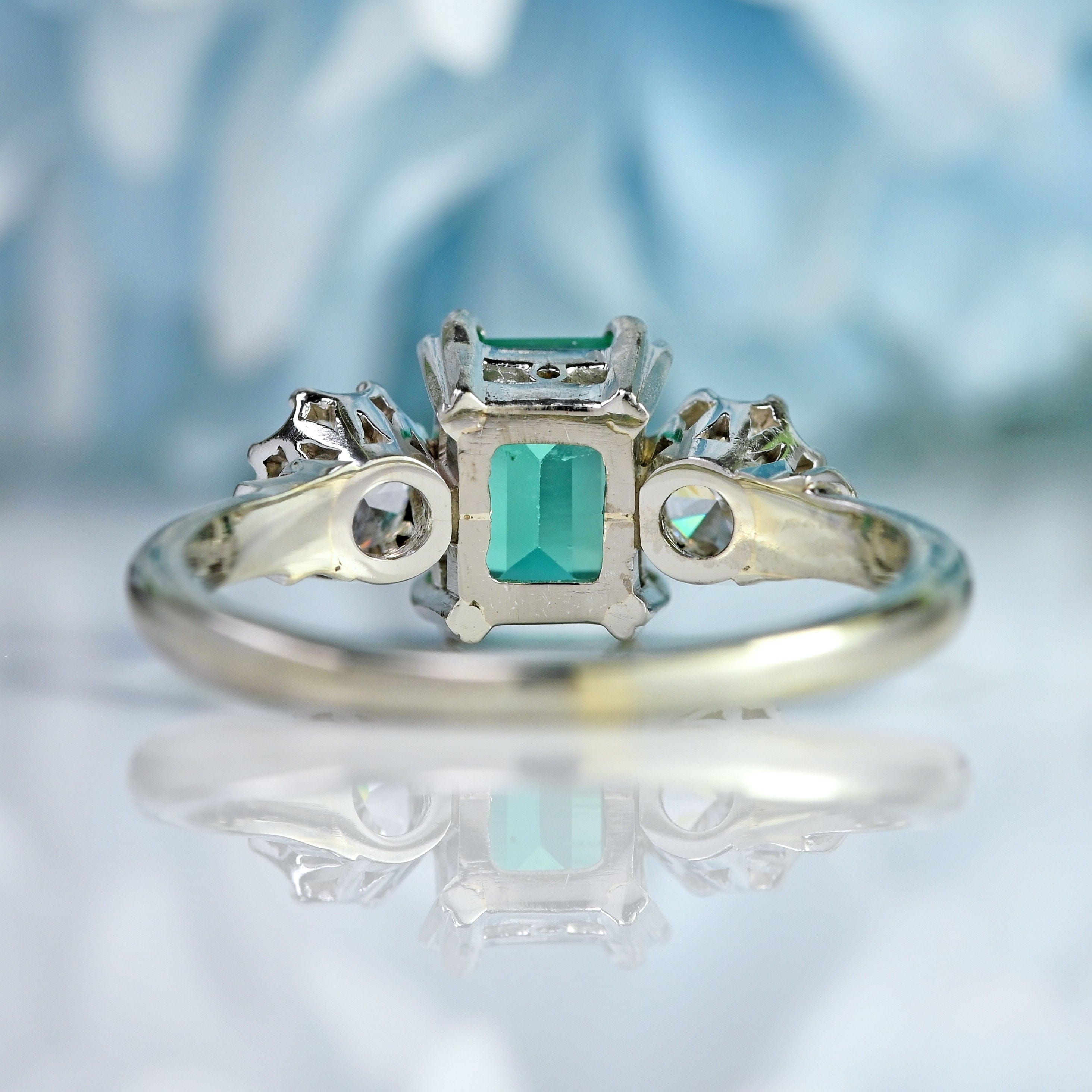 Ellibelle Jewellery Vintage Emerald & Diamond White Gold Three-Stone Engagement Ring (0.88cts)